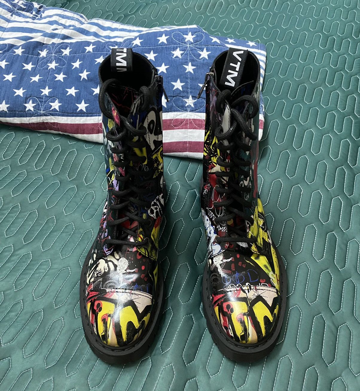 Vetements Vetement Black Graffiti military lace-up combat boots Size US 8 / EU 41 - 9 Thumbnail