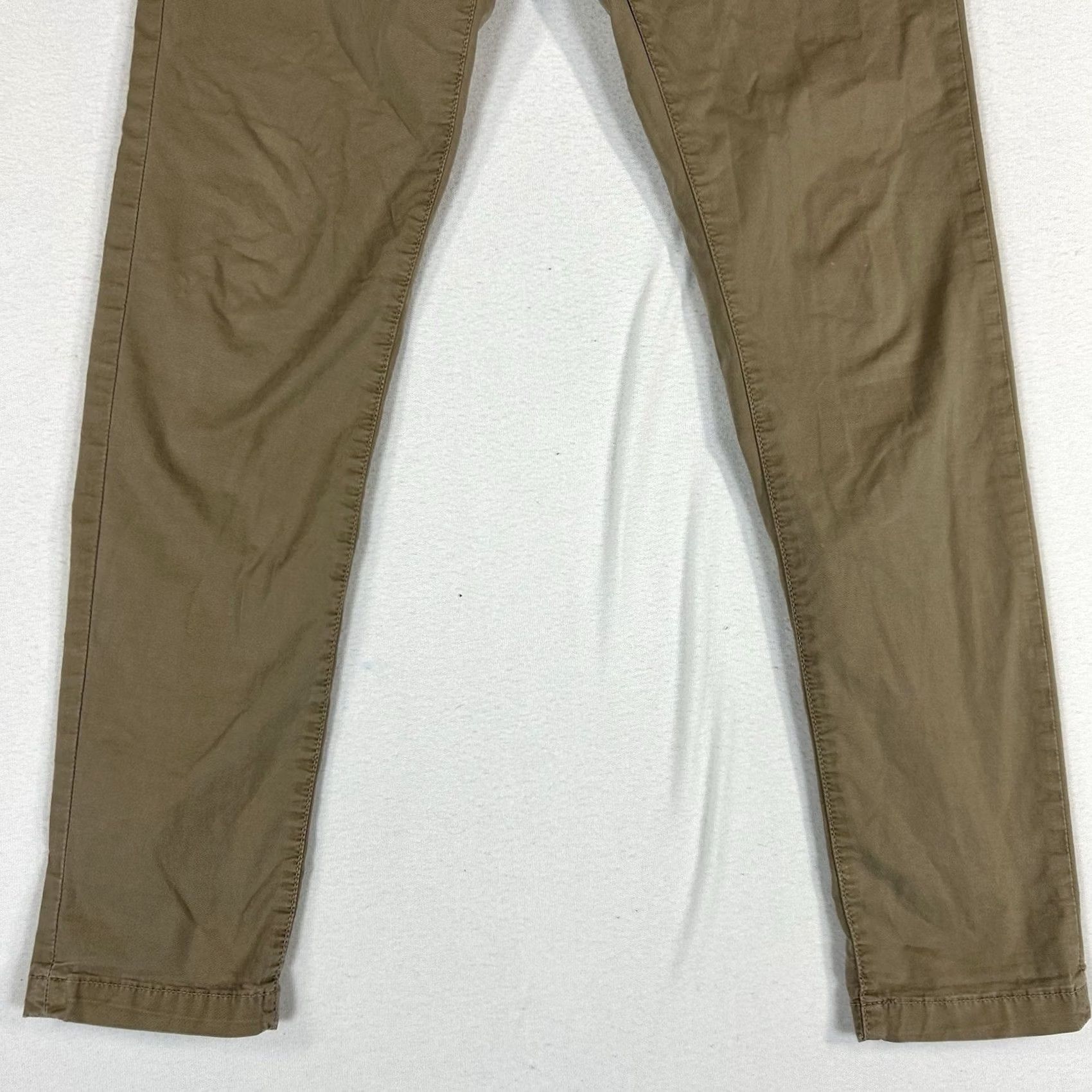 American Eagle Outfitters American Eagle Outfitters Chino Pants Slim Taper Beige 29x32 Men’s Slimming Pockets Casual Workwear AEO Size US 29 - 4 Thumbnail