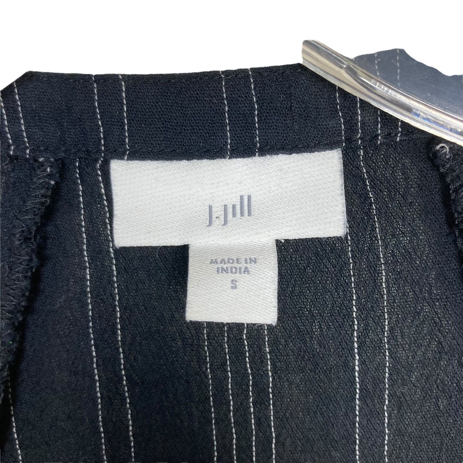 Other J. Jill Navy Blue Embroidered Peasant Blouse Sz S Size S / US 4 / IT 40 - 2 Thumbnail