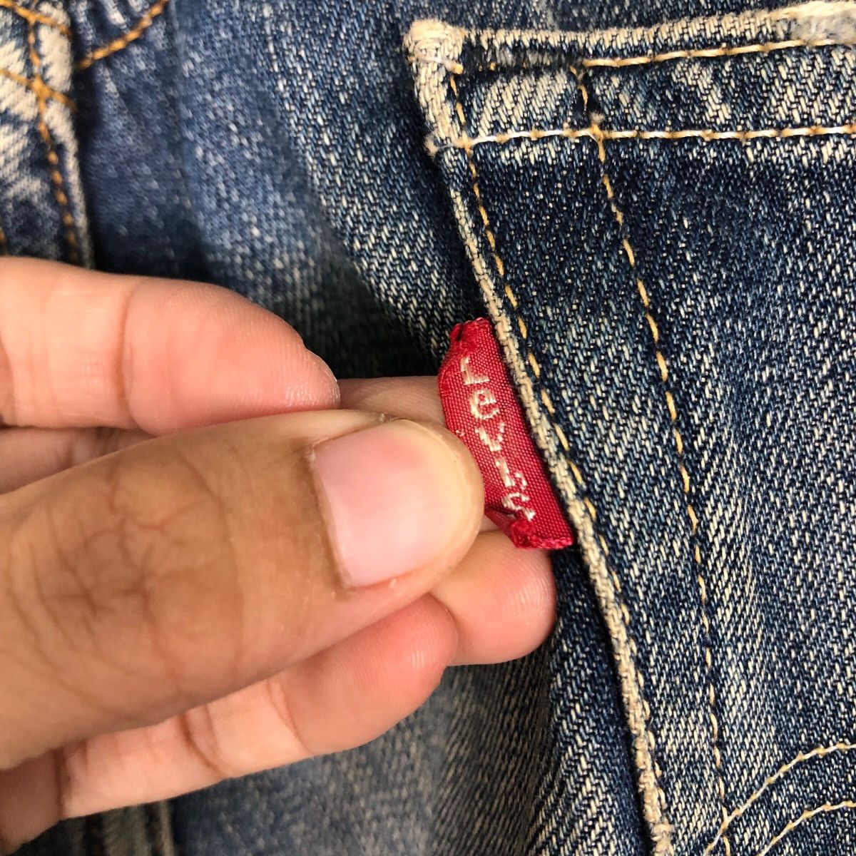 Levi's 🔥Rare Worn Rusty Big Hole Levi’s Distressed Jeans Denim Size US 36 / EU 52 - 23 Thumbnail