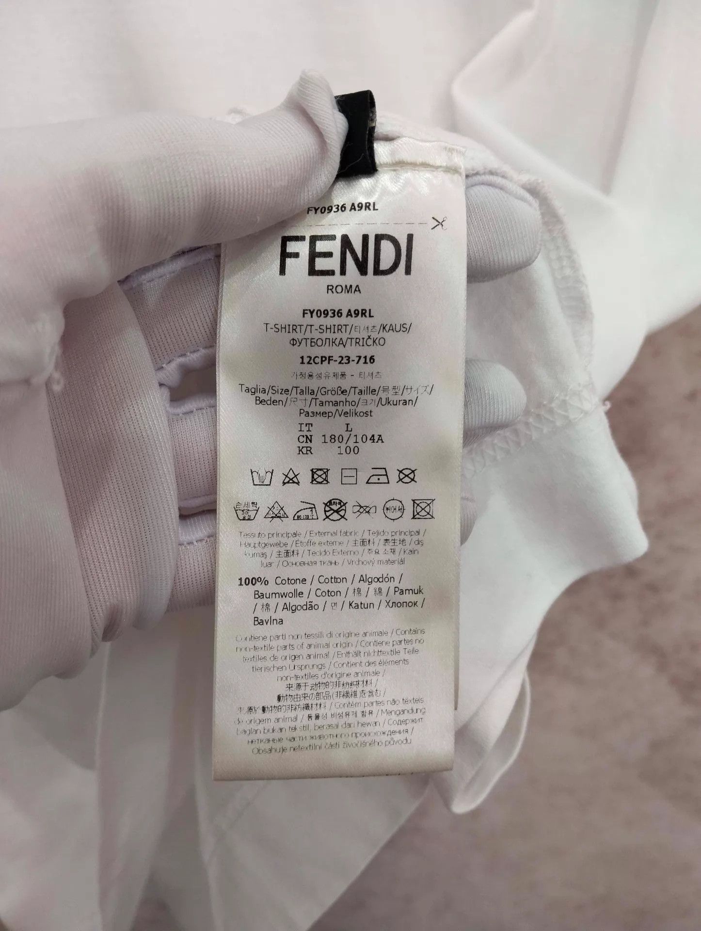 Fendi FENDI White Short-Sleeve T-Shirt L 95 New Size US L / EU 52-54 / 3 - 5 Thumbnail