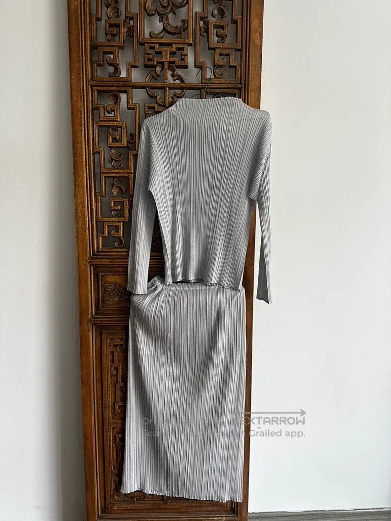 Issey Miyake Issey Miyake size:3 Gray Midi Skirt Size 31" - 3 Thumbnail