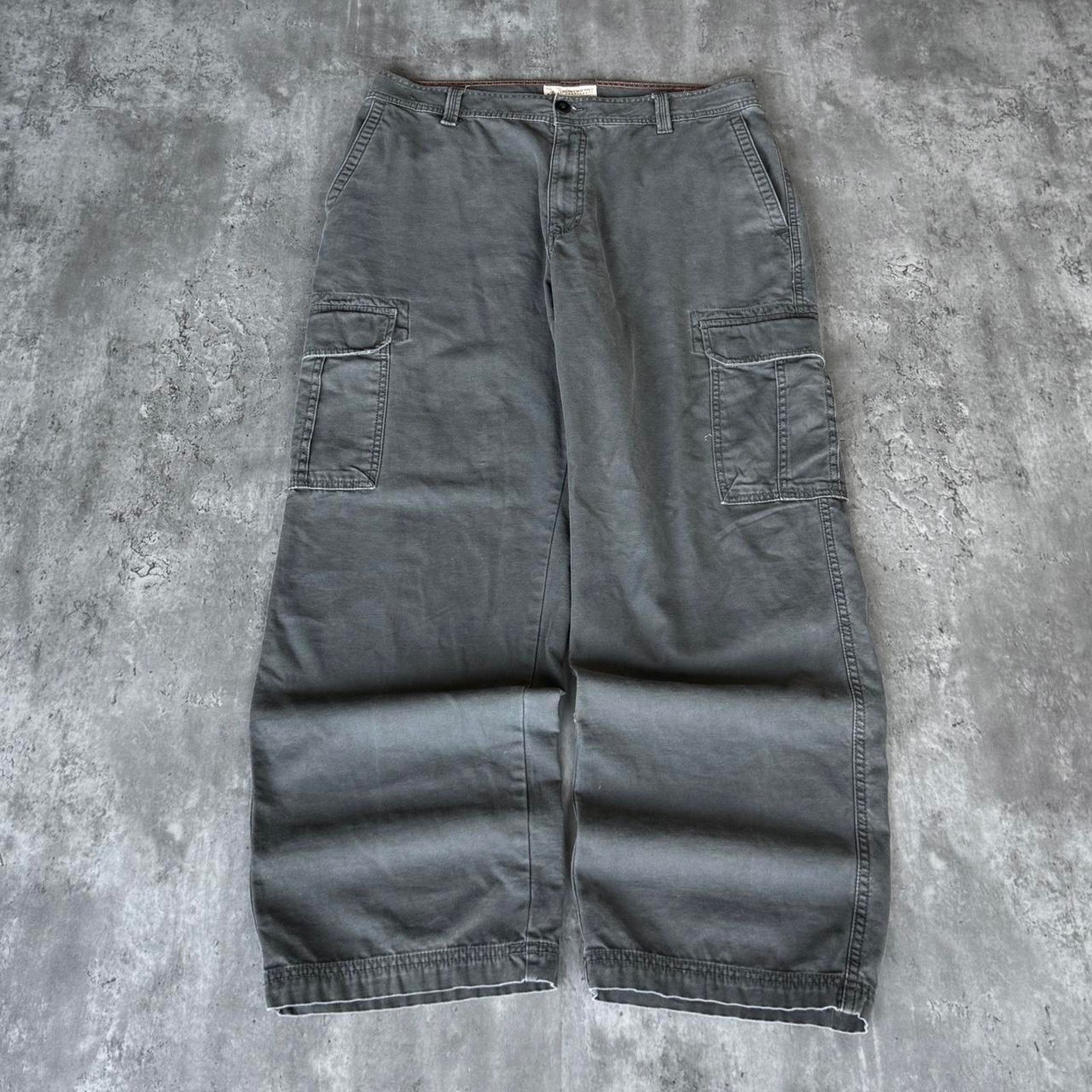 Carhartt × Northwest Territory × Vintage Vintage Y2K Northwest Territory Baggy Grey Cargo Tech Pants Size US 36 / EU 52 - 1 Thumbnail