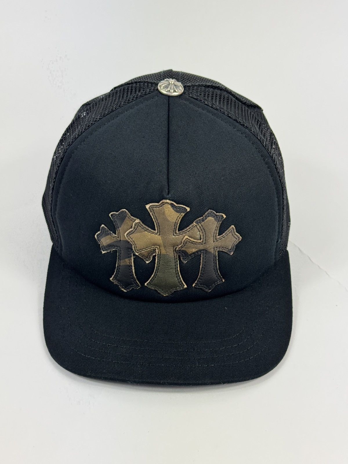 Chrome Hearts LEATHER CAMO CROSS DEATAILED TRUCKER CAP Size ONE SIZE - 3 Thumbnail