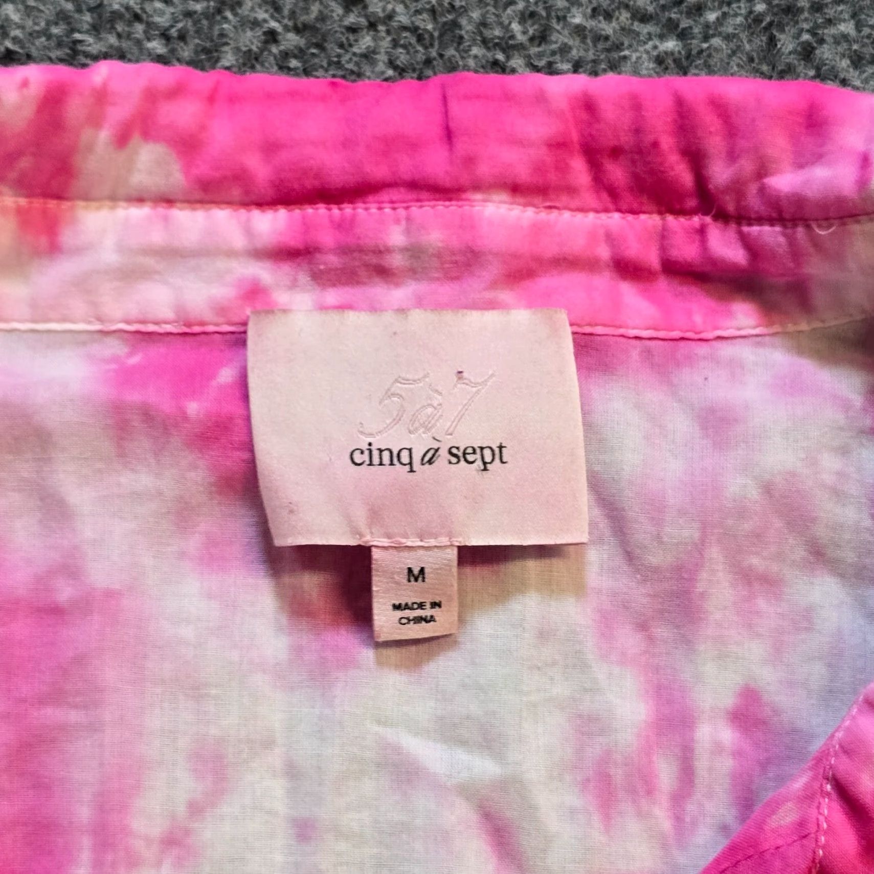 Cinq a Sept Cinq a Sept Top Womens Medium Pink Tie Dye Button Lightweight Ruffle Cuffed Blouse Size M / US 6-8 / IT 42-44 - 4 Thumbnail