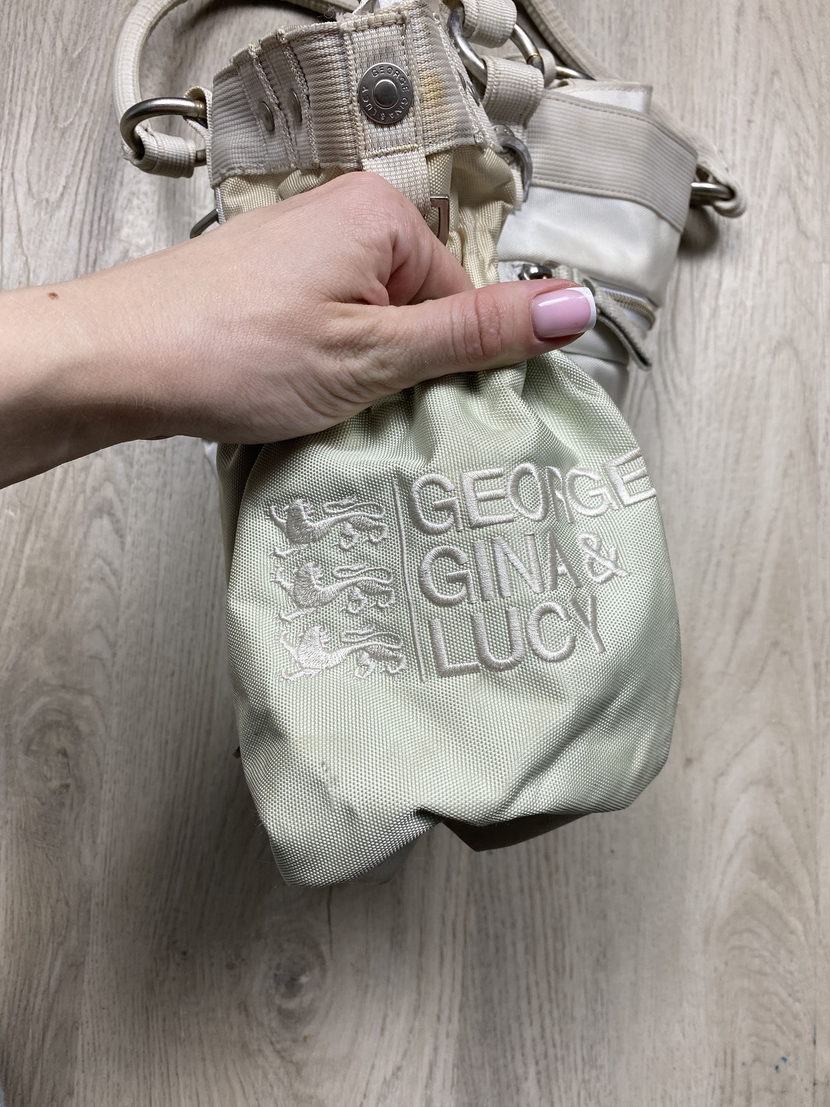 George Gina & Lucy George Gina & Lucy Ohsosoft Vintage Distressed Bag Size ONE SIZE - 5 Thumbnail