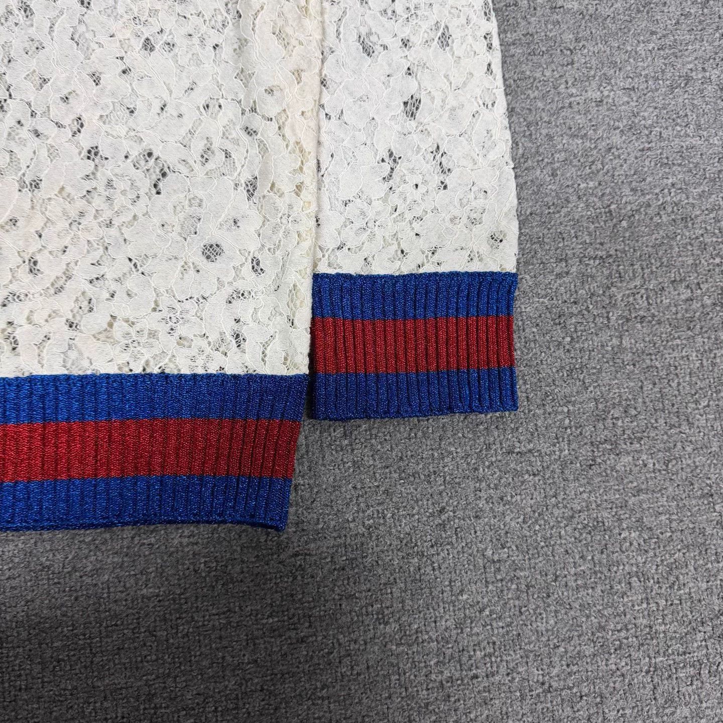 Gucci Gucci Lace Insert Knit Cuffs & Collar 99 New Sweatshirt S Size S / US 4 / IT 40 - 3 Thumbnail