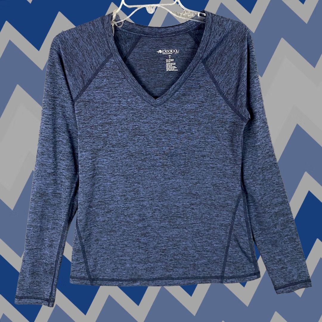 Vintage Ideology Top Women's T-Shirt Blue Long Sleeve 100% Polyester S Adults V-Neck Pullover Activewear Size S / US 4 / IT 40 - 1 Thumbnail