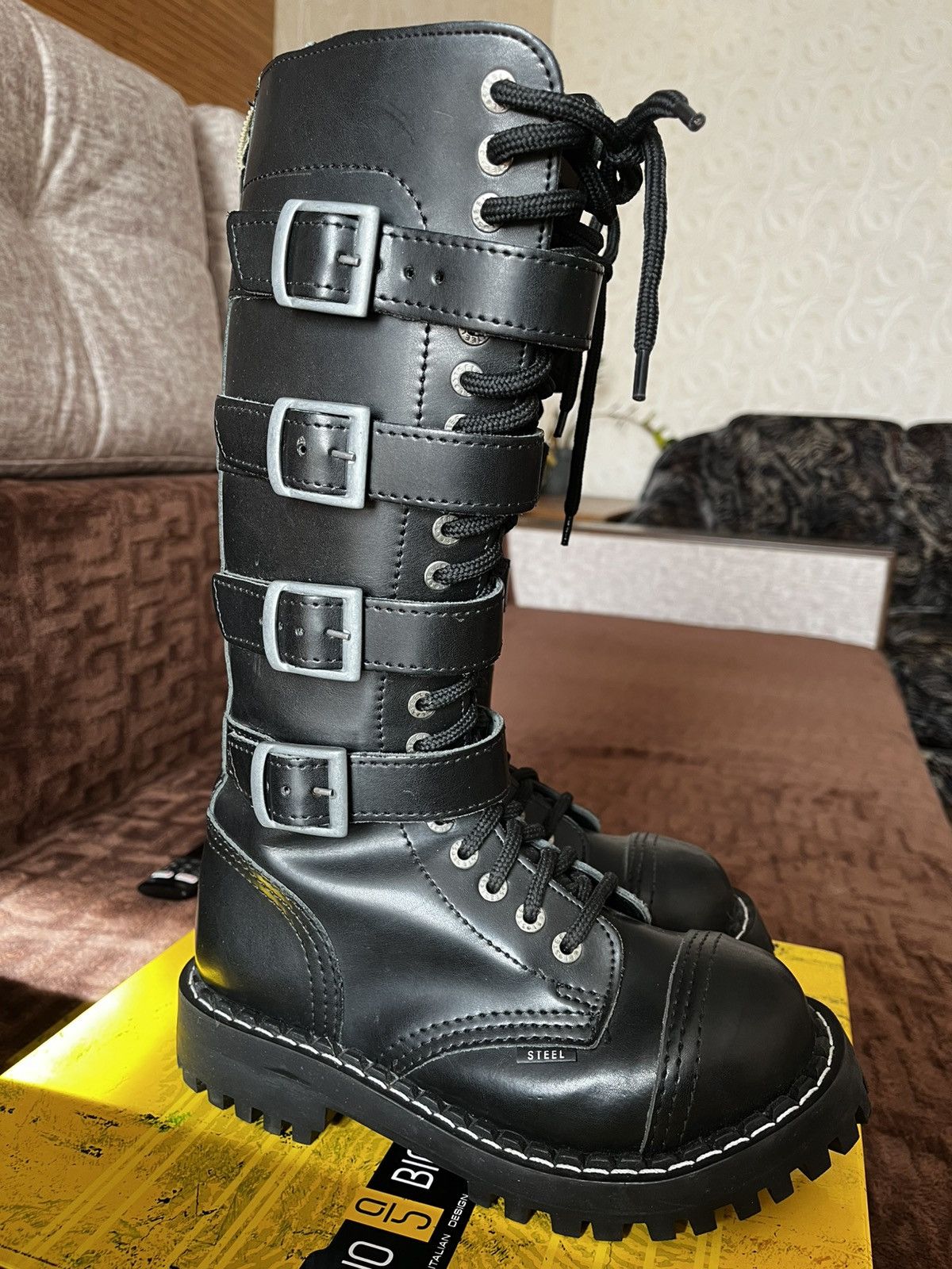 TW Steel quality boots Steel Size US 6 / IT 36 - 3 Thumbnail
