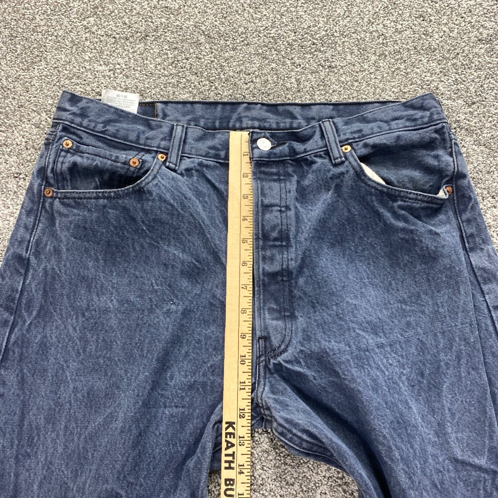 Levi's VINTAGE Levi's Jeans Mens 36X33 Dark Blue Denim 501 Button Fly Straight 90s Y2K Jeans Mens Regular Blue 501 Jeans Levi's 500 Series USA 80s 90s Size US 36 / EU 52 - 3 Thumbnail