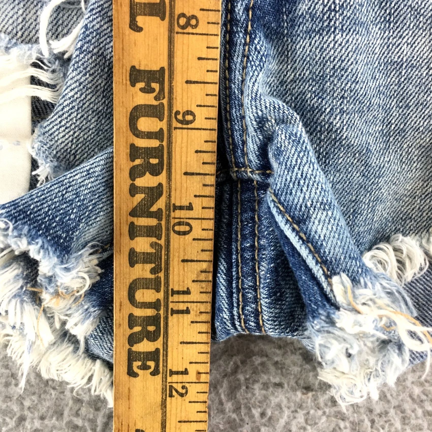 American Eagle Outfitters American Eagle Outfitters Shorts Womens 2 Blue Button Fly Mid Rise Cut-Off Denim 5-Pocket Vintage? No Size 26" / US 2 / IT 38 - 6 Thumbnail