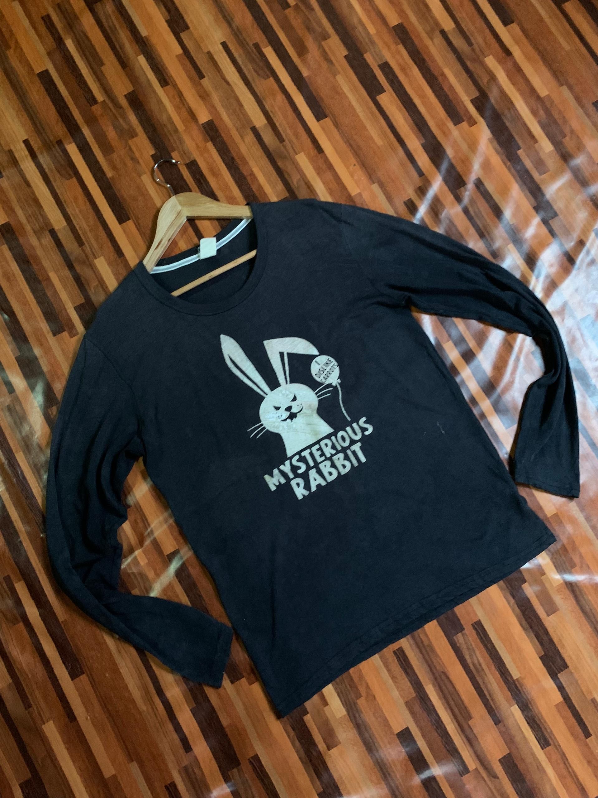Japanese Brand Streetwear Lucky Store mysterious rabbit i dislike carrots Size US L / EU 52-54 / 3 - 1 Thumbnail