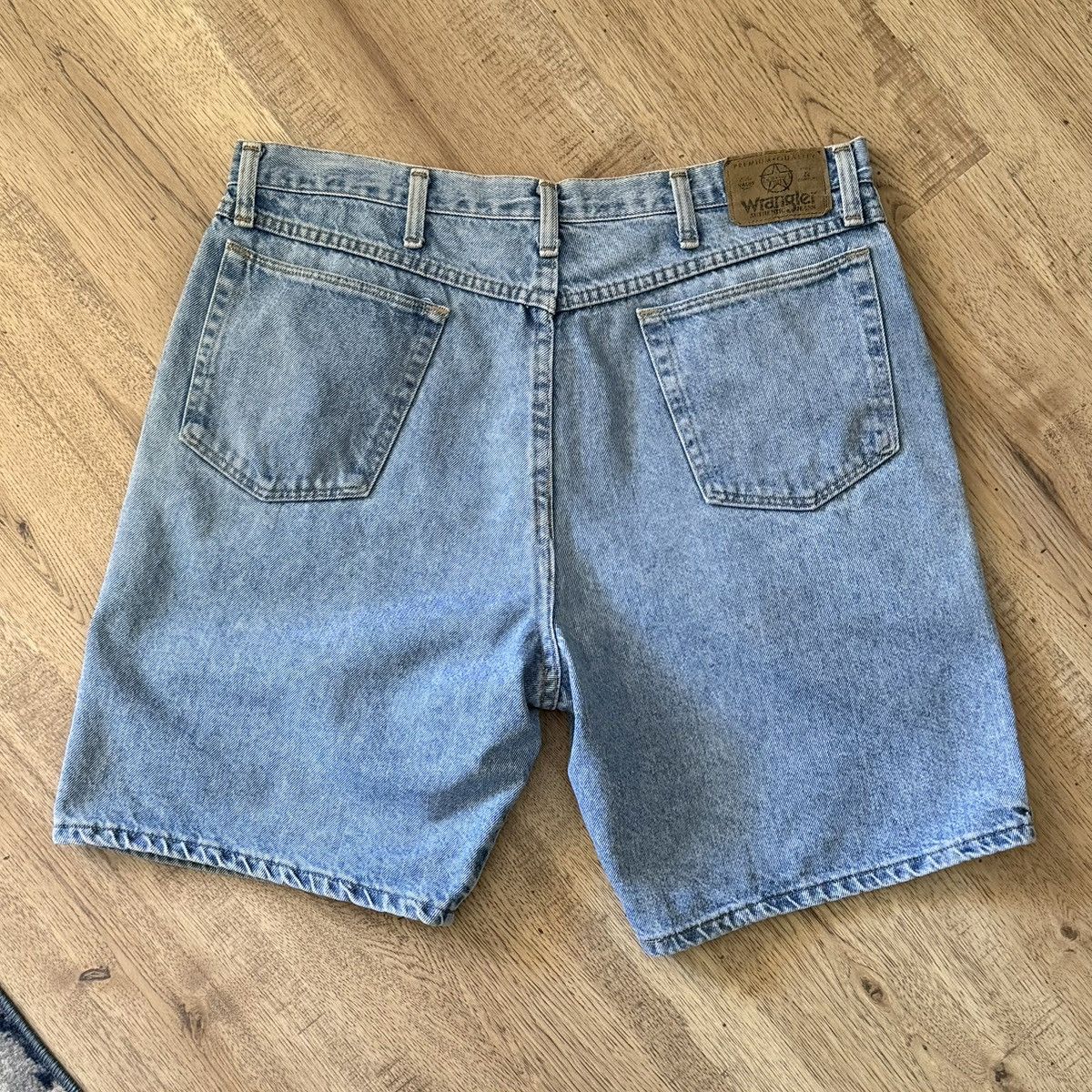 Wrangler Vintage 1990s Wrangler Denim Shorts (Jorts), Men's Size 36! Size US 36 / EU 52 - 3 Thumbnail