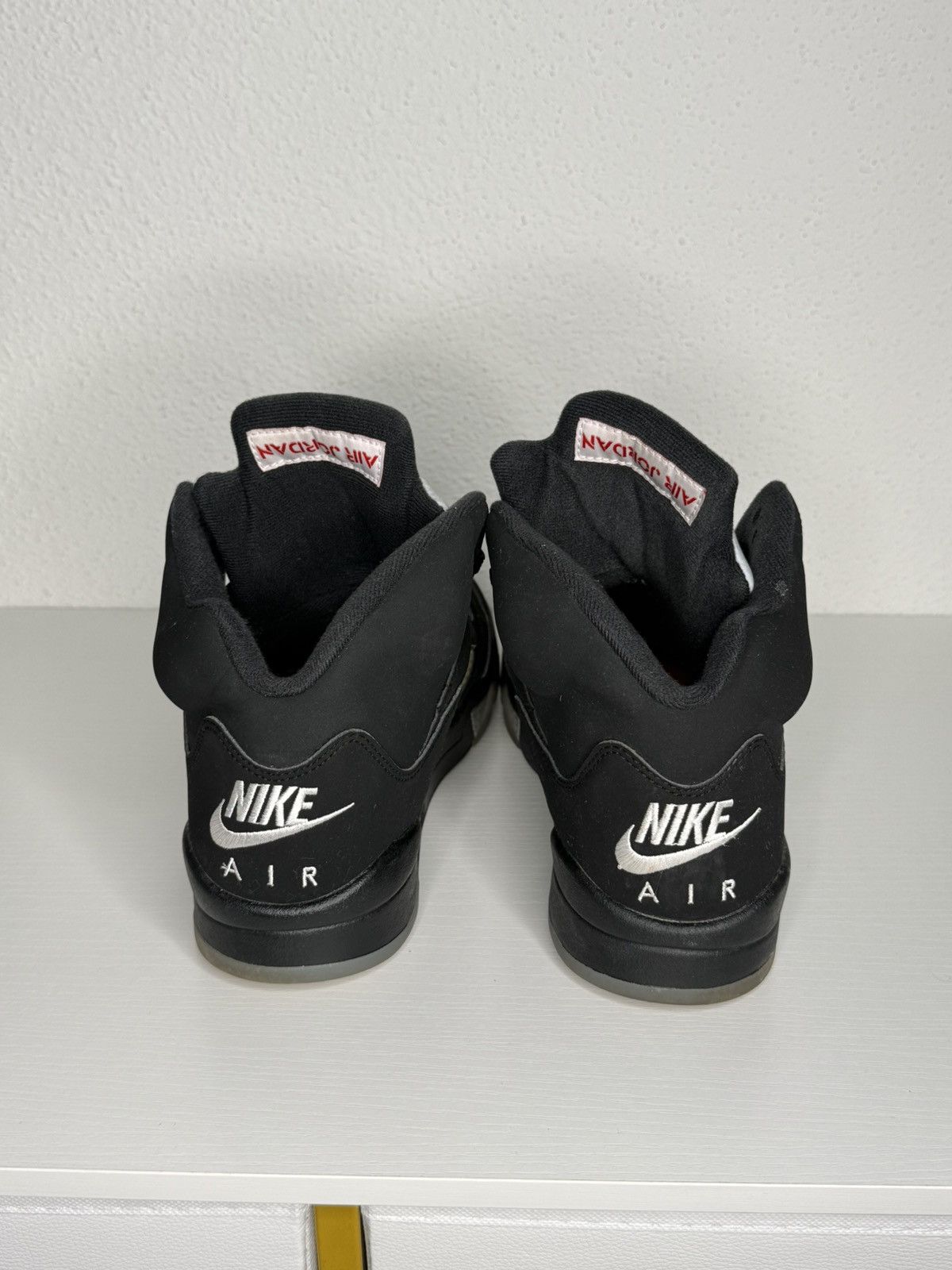 Nike Jordan 5 Retro Black Metallic 2016 Size US 9 / EU 42 - 3 Thumbnail