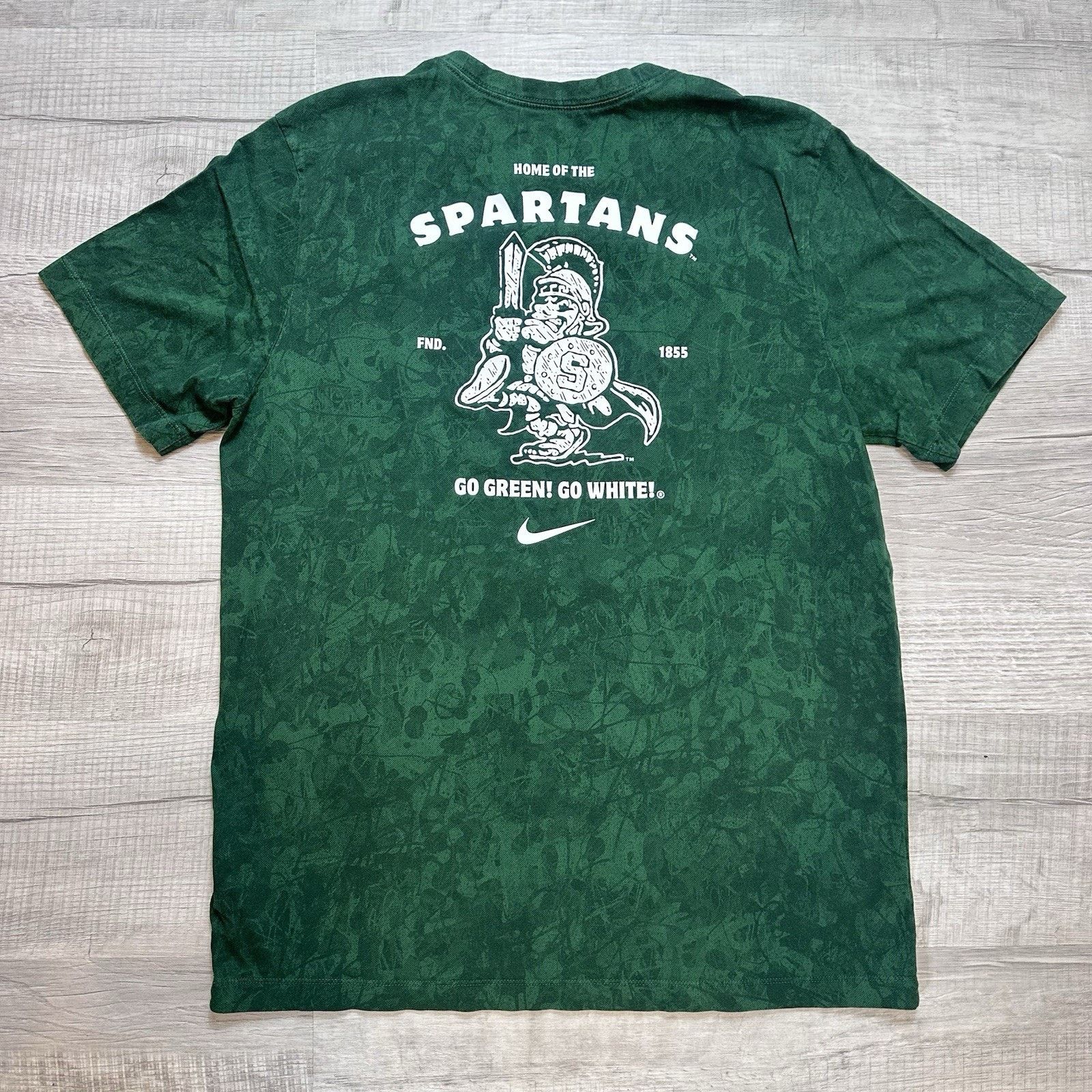Nike Michigan State Spartans Shirt Mens L Green Camo Nike Sparty Size US L / EU 52-54 / 3 - 8 Thumbnail