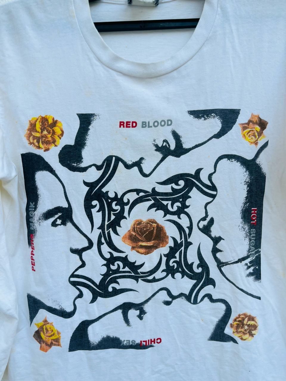 Band Tees Vintage 90s Red Hot Chilli Peppers Rock Band Music Shirt Size US M / EU 48-50 / 2 - 3 Thumbnail