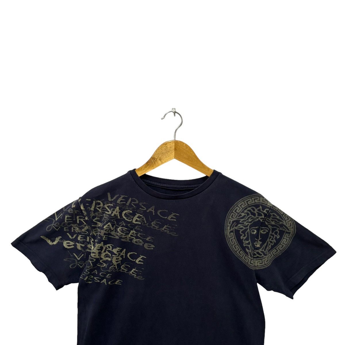 Versace × Versace Jeans Couture Versace Jeans Coutere Big Logo Medussa Tshirt Size US M / EU 48-50 / 2 - 2 Thumbnail
