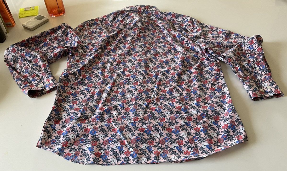 Banana Republic Banana Republic Untucked Slim Fit Button Up Size US L / EU 52-54 / 3 - 2 Thumbnail