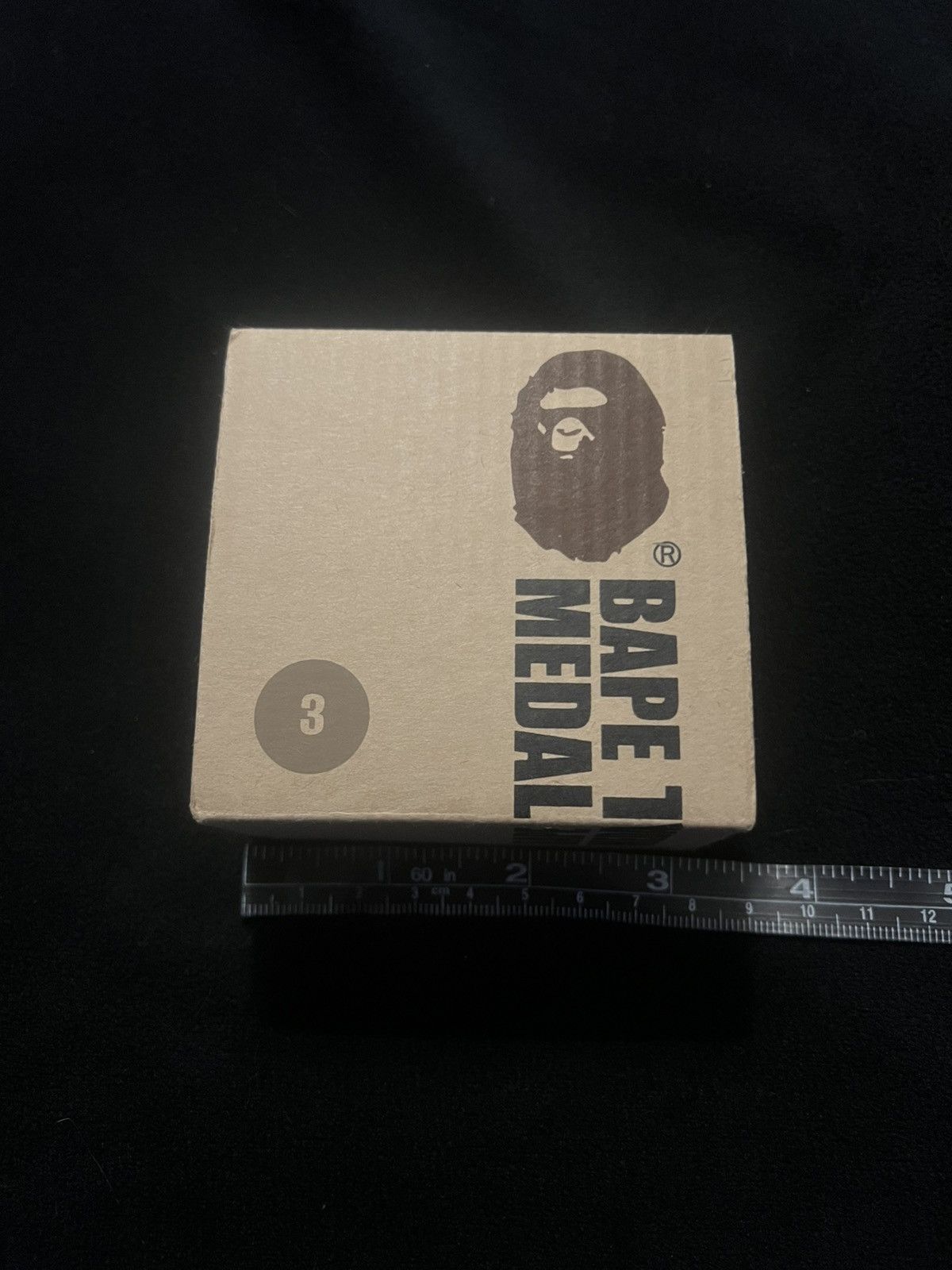 Bape 1999 Hong Kong Store Pin 3 Size ONE SIZE - 3 Thumbnail