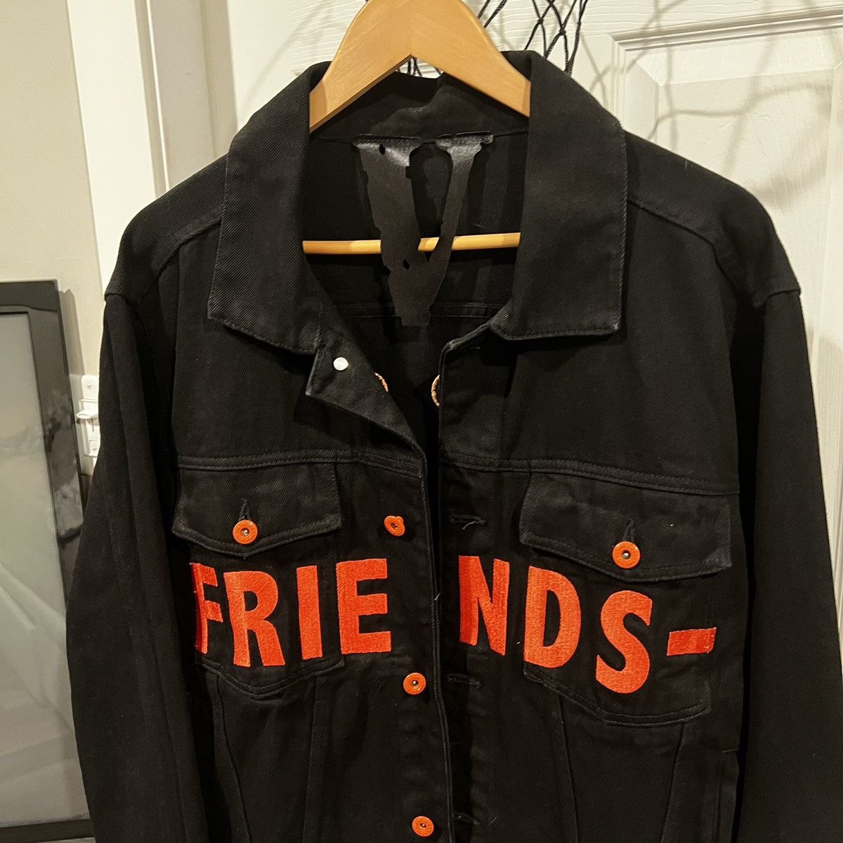 Vlone Vlone Friends Denim Jacket Size US XL / EU 56 / 4 - 11 Thumbnail