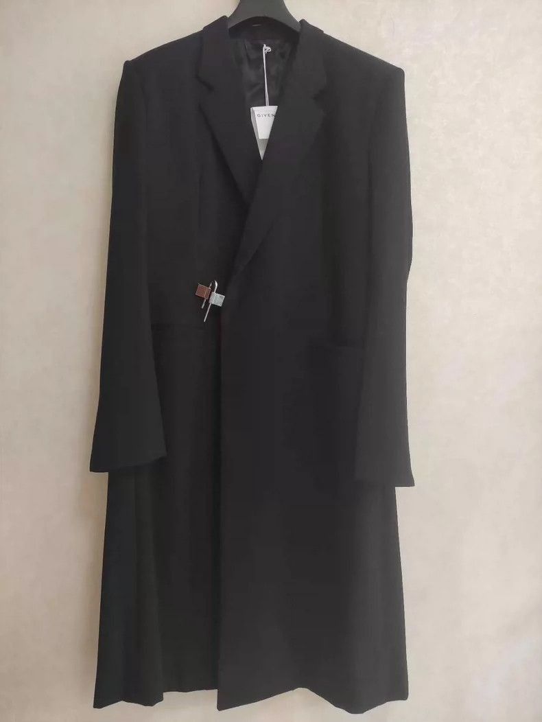 Givenchy givenchy diagonal lock coat in black-2508 Size US L / EU 52-54 / 3 - 1 Thumbnail