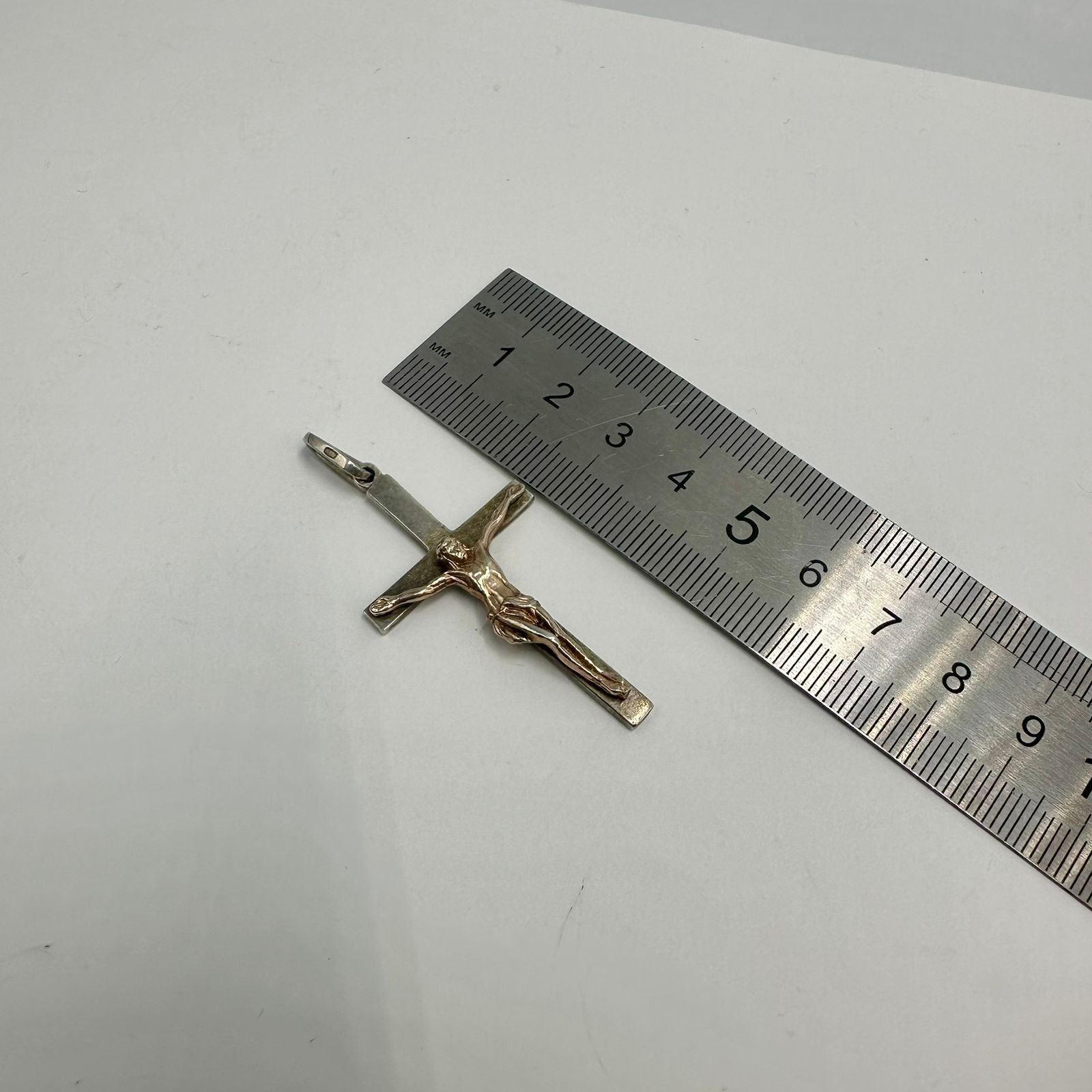 Vntage Sterling Silver 925 Crucifix Cross Pendant Jesus