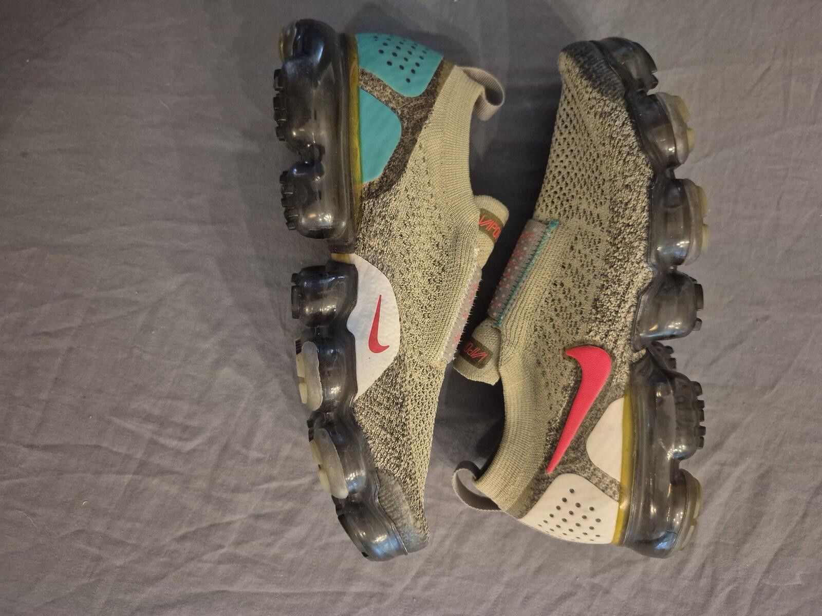 Nike Air VaporMax Moc 2 'Neutral Olive' Size 6 M Size US 6 / EU 39 - 2 Thumbnail