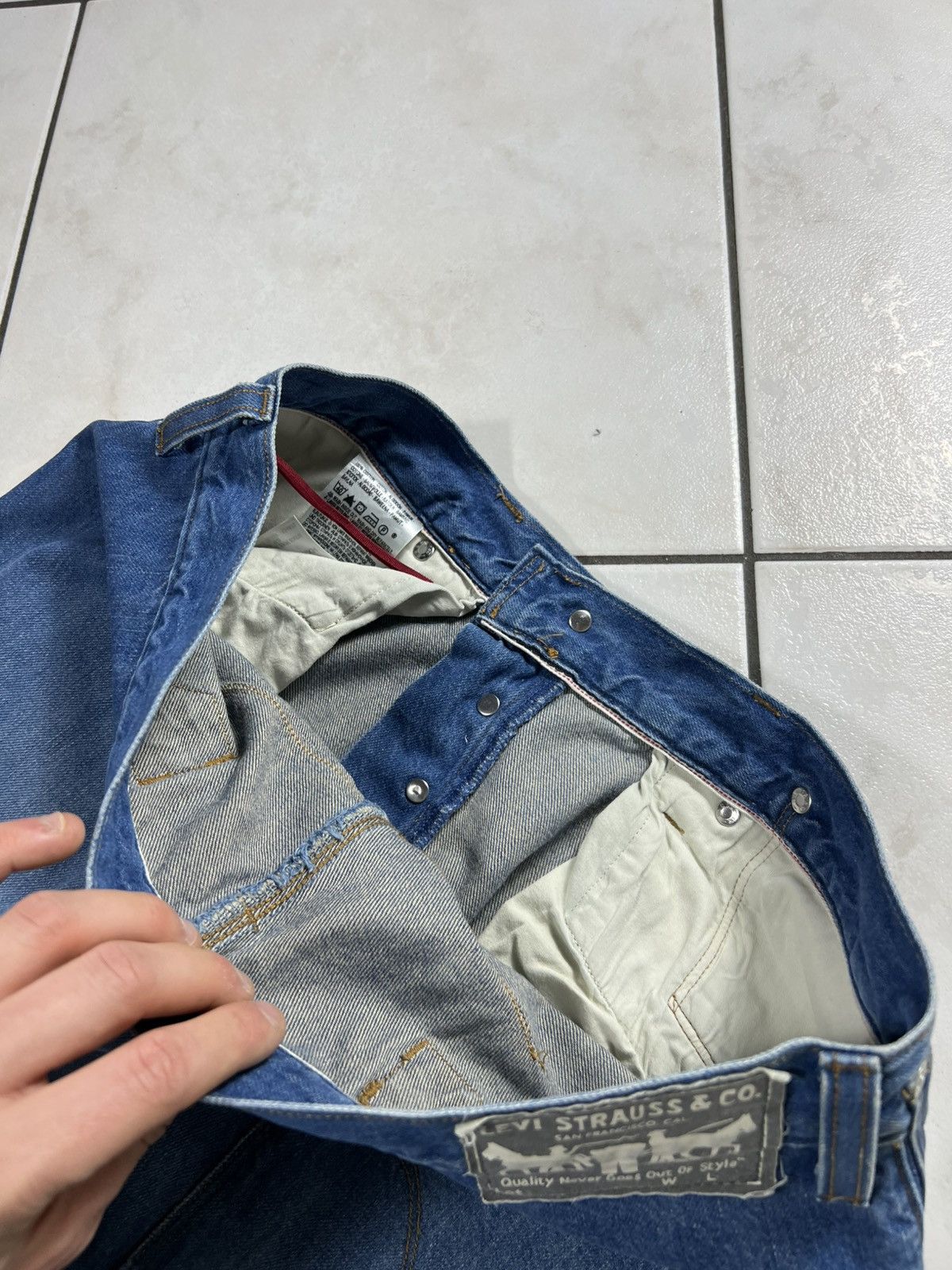 Levi's Vintage Levi’s engineered jeans y2k buckle back washed pants Size US 31 - 21 Thumbnail