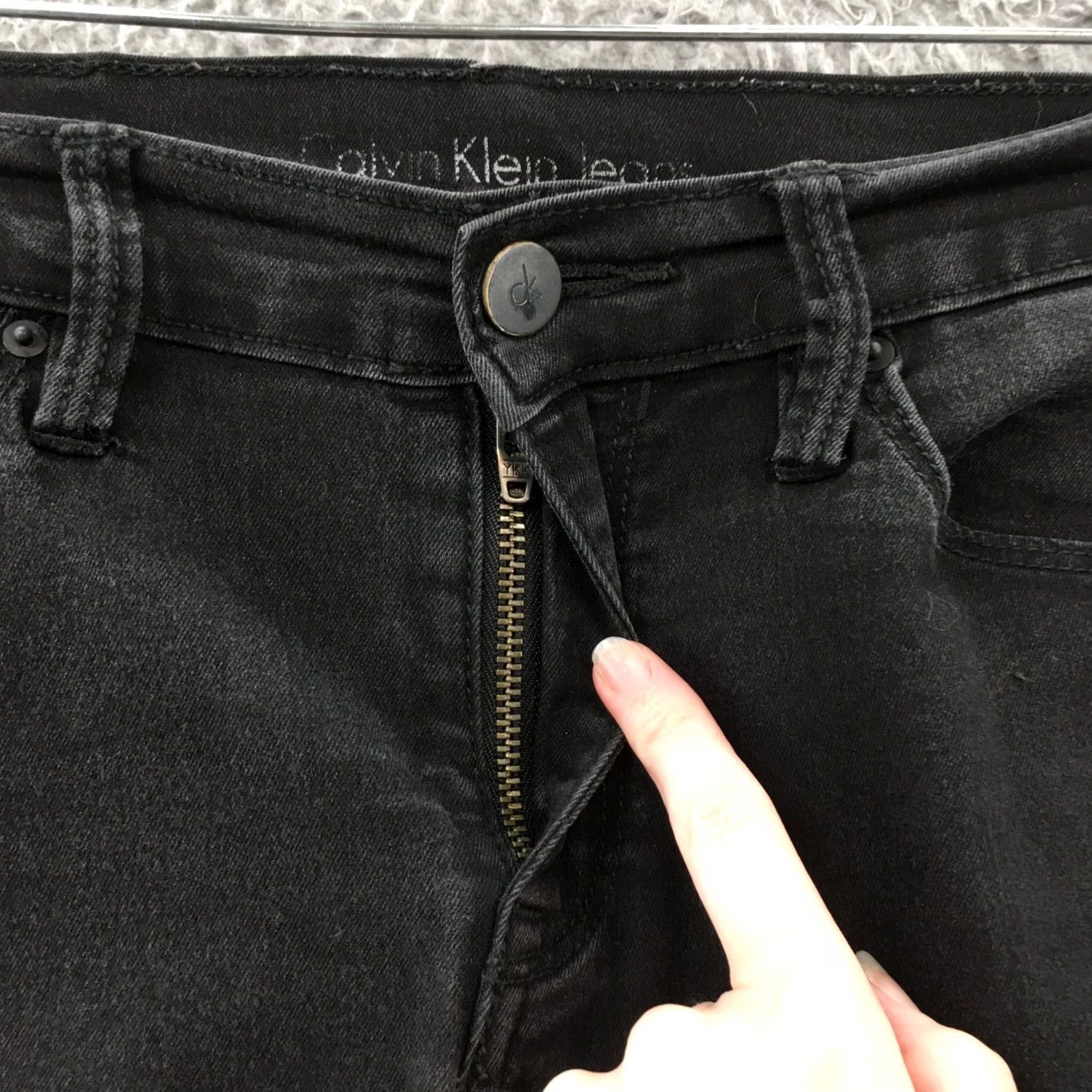 Calvin Klein Calvin Klein Ultimate Skinny Jeans Womens 6x30 Black Cotton Blend Denim Stretch Pockets Slim Modern Classic Size 28" / US 6 / IT 42 - 3 Thumbnail