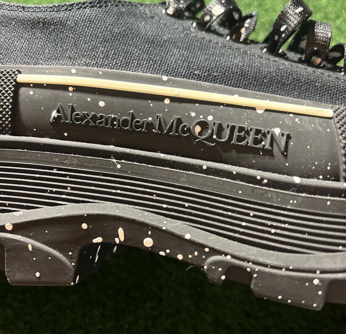 Alexander McQueen Alexander Mcqueen laced up Size US 8.5 / EU 41-42 - 4 Thumbnail