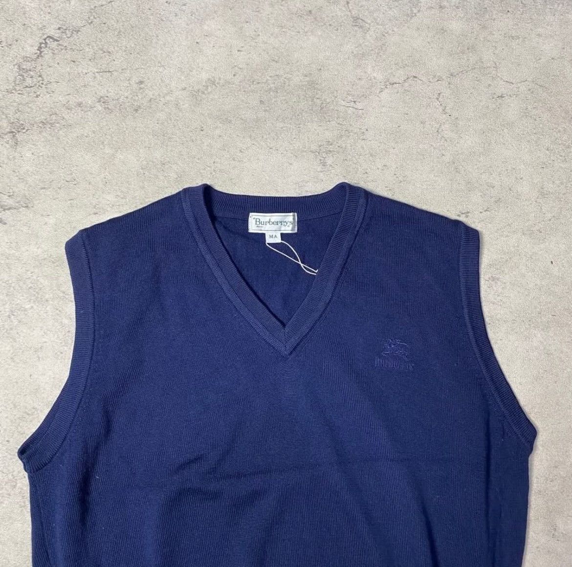 Burberry Burberry Polo Vests knit Size US S / EU 44-46 / 1 - 2 Thumbnail