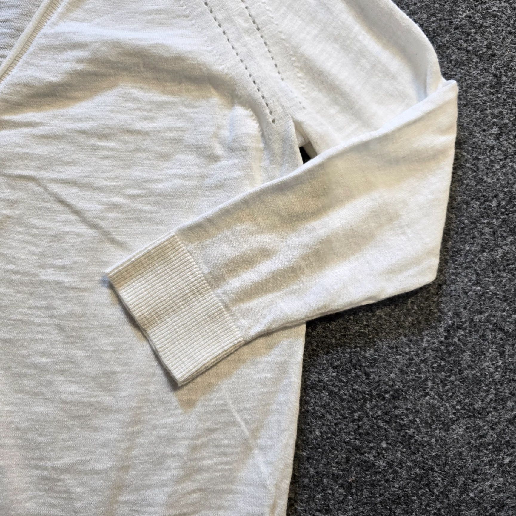 FatFace Fat Face Sweater Cardigan Womens Size 8 White Lightweight Capsule Button Casual Knit Regular Size M / US 6-8 / IT 42-44 - 3 Thumbnail