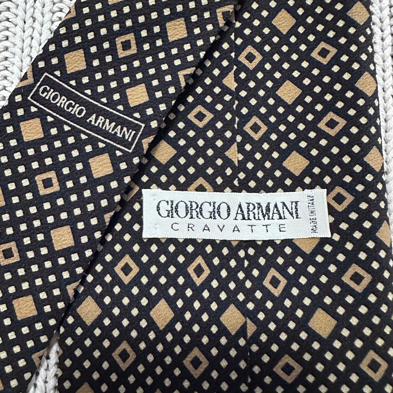 Armani Collezioni Vintage Giorgio Armani gold diamond black Italian silk tie Size ONE SIZE - 3 Thumbnail