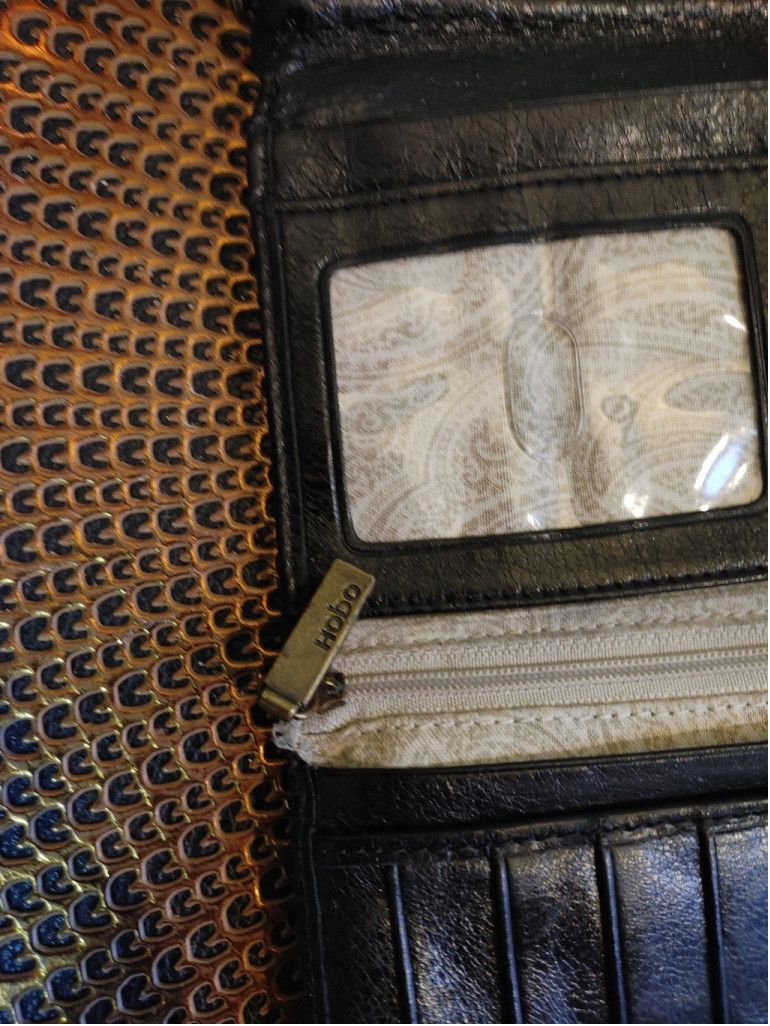 Hobo Hobo Int.l Lauren Clutch Patent Leather Wallet Size ONE SIZE - 6 Thumbnail