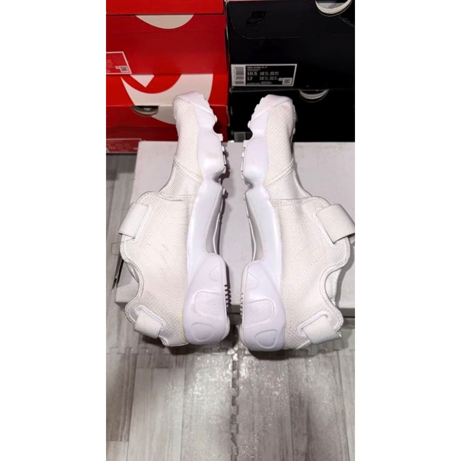 Nike Item Specifications: Brand: Nike Size US 11 / IT 41 - 6 Thumbnail