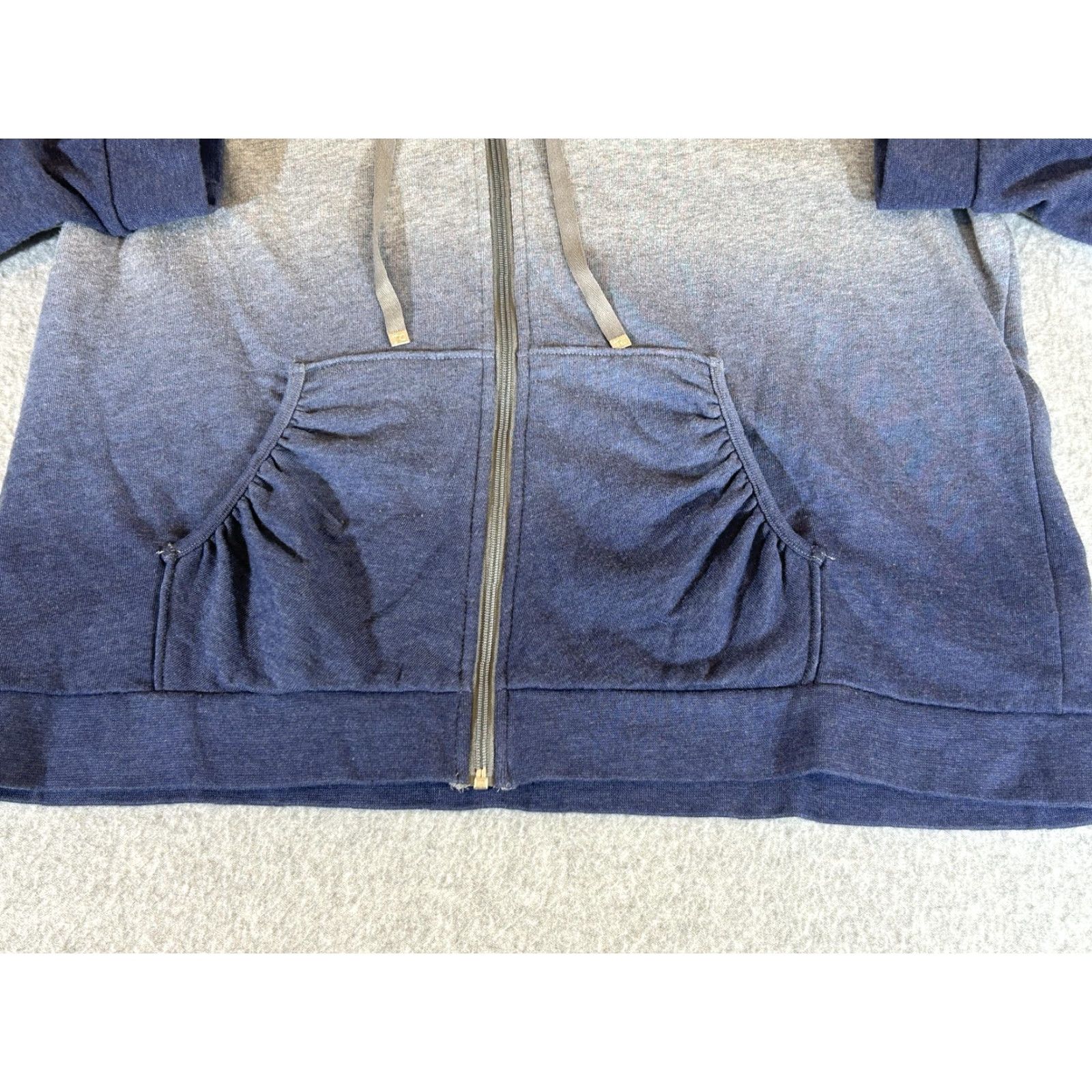 Juicy Couture Juicy Couture Womens XL Blue Ombre Rhinestone Zip Terry Hoodie Bling Jacket Full Zip Pockets N/A – (Note: Original title did not include N/A; omit) Size XL / US 12-14 / IT 48-50 - 2 Thumbnail
