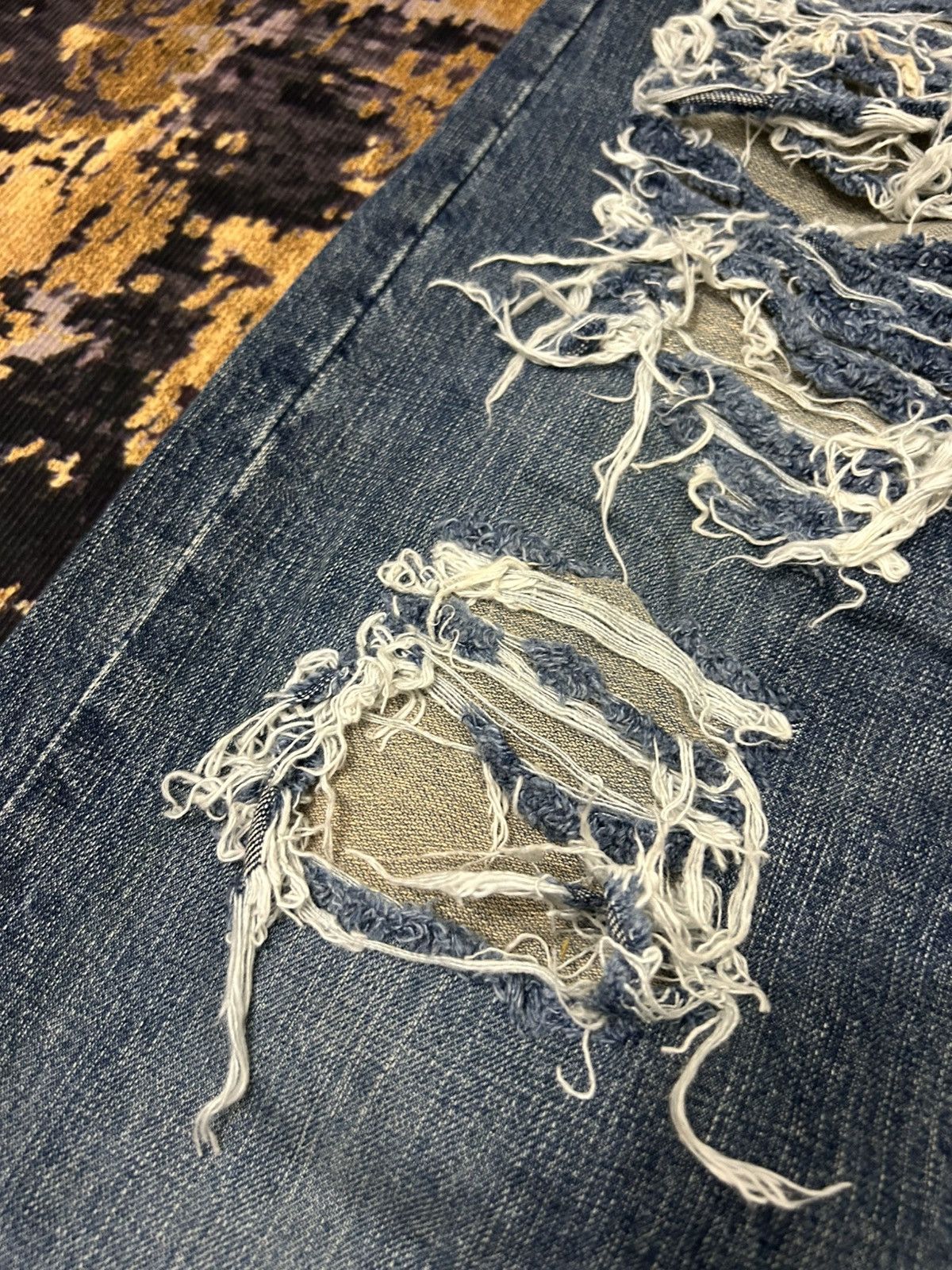 Bounty Hunter Bounty Hunter Japan Madness Ripped Jeans Size US 35 - 8 Thumbnail