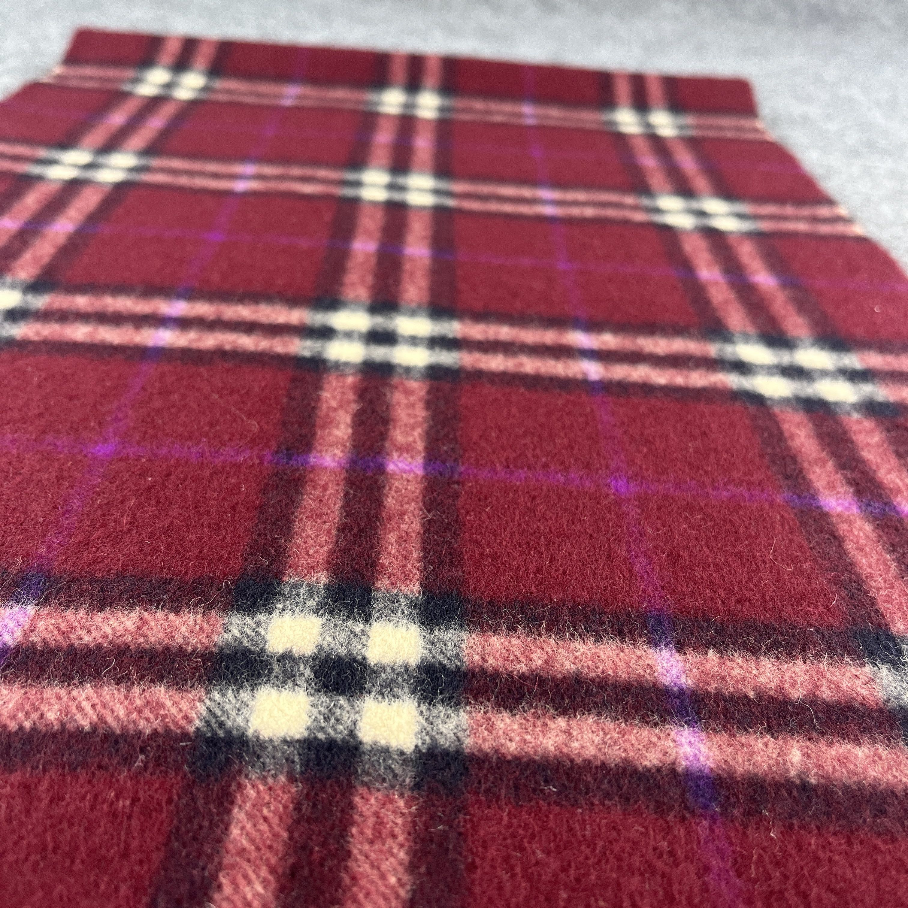 Burberry Burberry Scarf / Muffler / Neckwear T1312 Size ONE SIZE - 9 Thumbnail