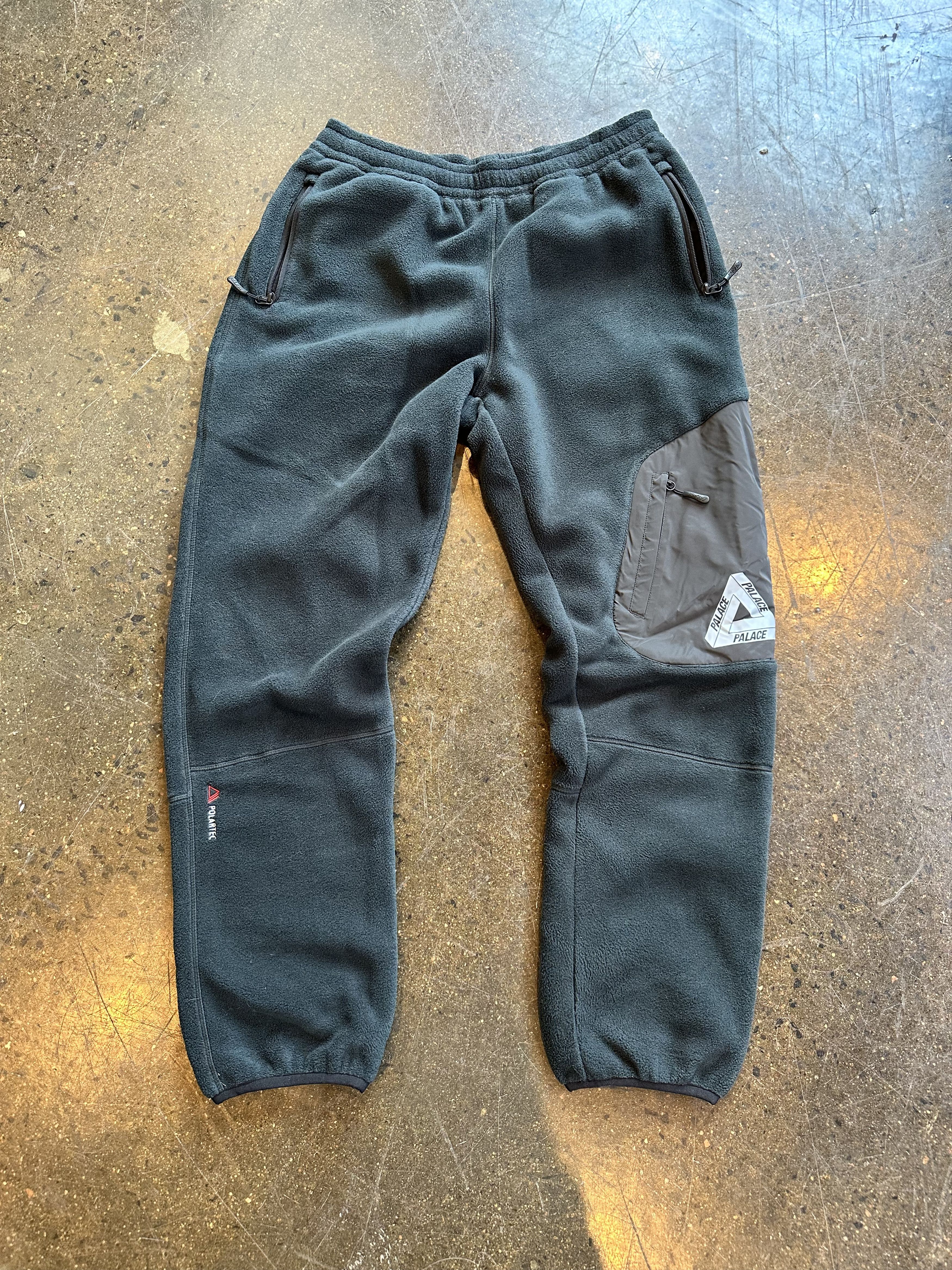 PALACE  パレス　PALAMAT SHELL PANTS M ネイビー PALACE(パレス) LIGHTER SHELL CARGOパンツ ネイビー×ホワイト