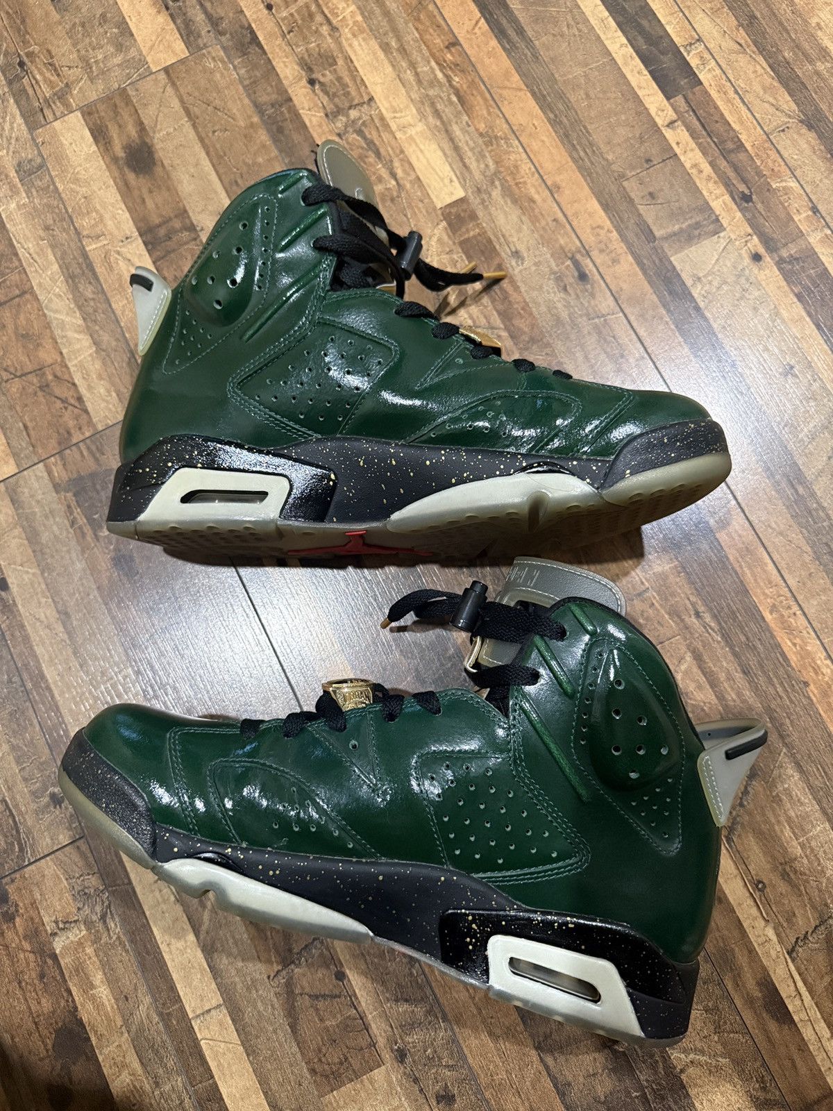 Jordan Brand 2014 Nike Air Jordan 6 Champagne Size US 10 / EU 43 - 2 Thumbnail
