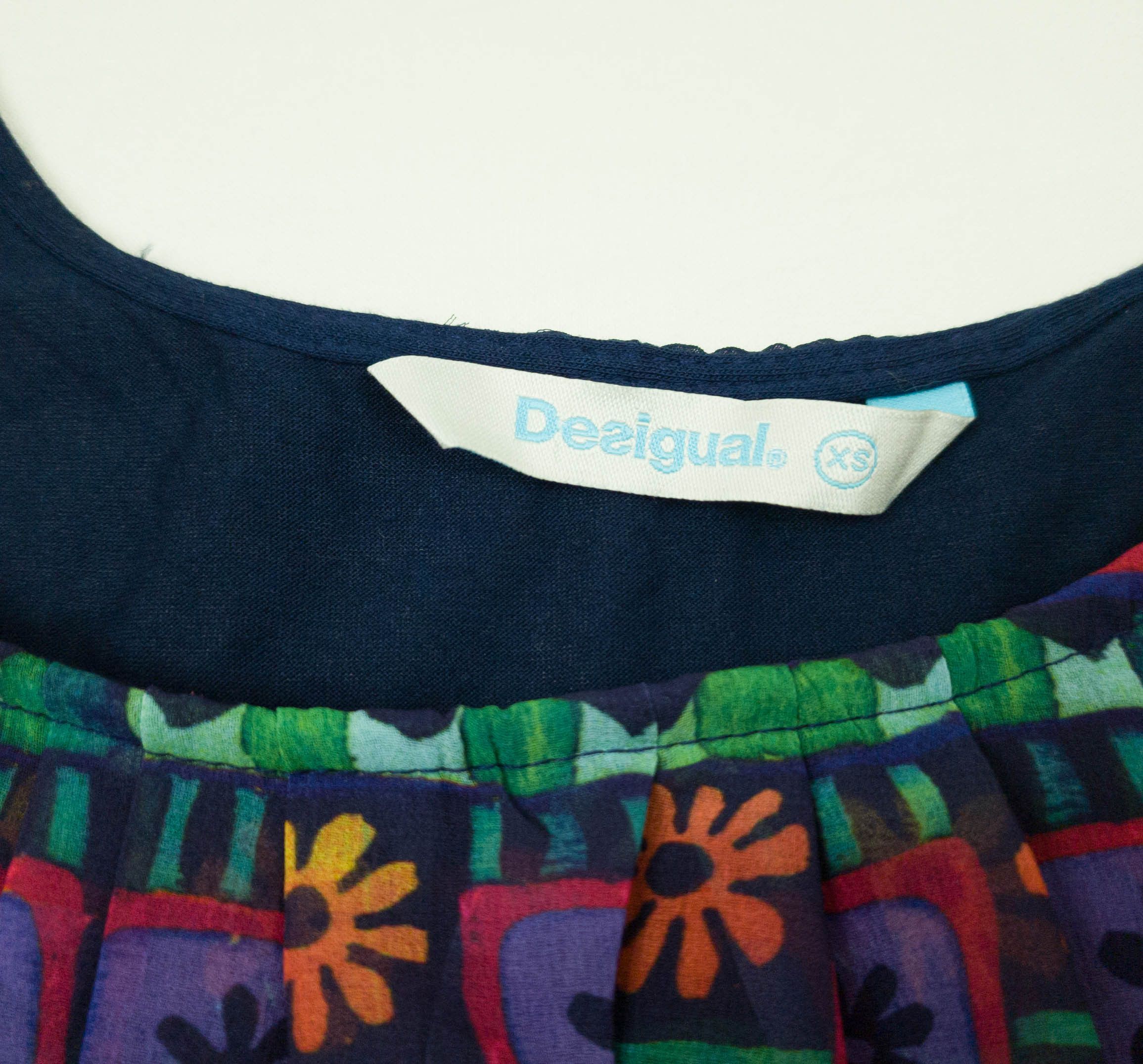Desigual Desigual womens top vest tank viscose size S ( LABEL XS) Size S / US 4 / IT 40 - 6 Thumbnail