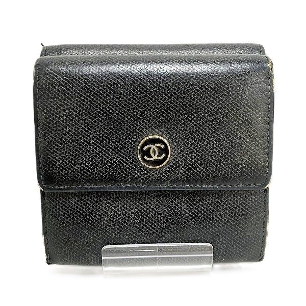 Chanel Chanel Leather Coco Button Trifold Wallet A20902 Leather Short Wallet A20902 in Good Condition