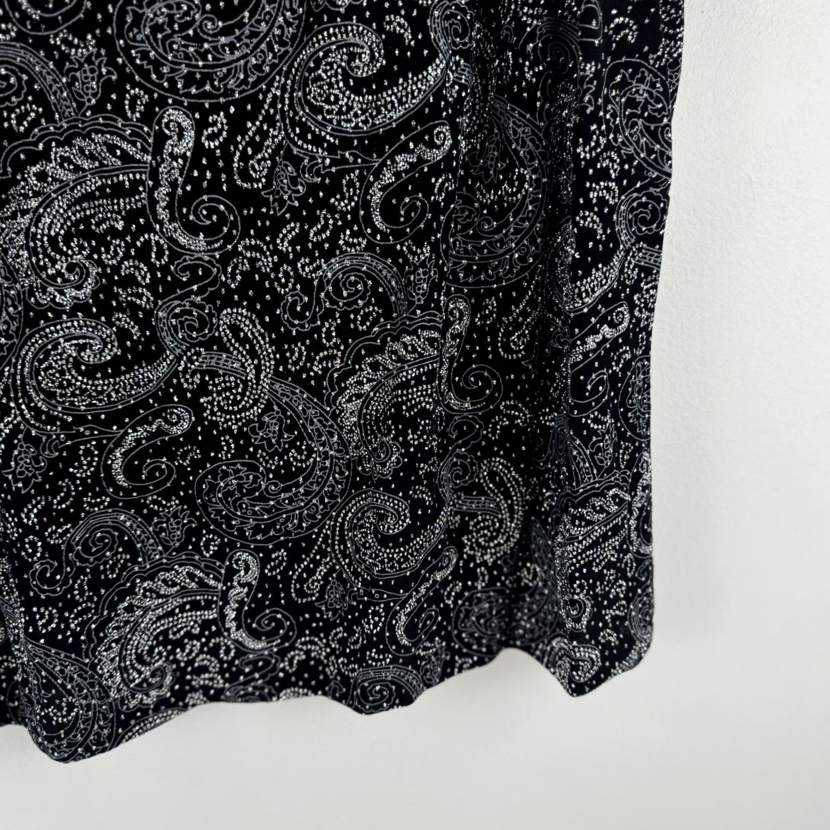 Alex Evenings VINTAGE Alex Evenings Black Silver Glitter Paisley Tank Top Scoop Neck XL 22 Size ONE SIZE - 7 Thumbnail