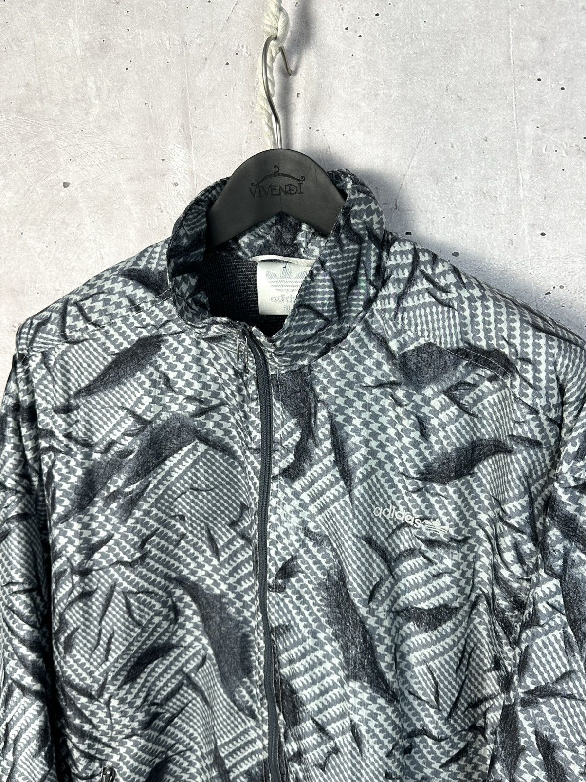 Adidas × Vintage Rare Adidas Vintage 90s Printed Oversized Insulated Jacket Size US L / EU 52-54 / 3 - 9 Thumbnail