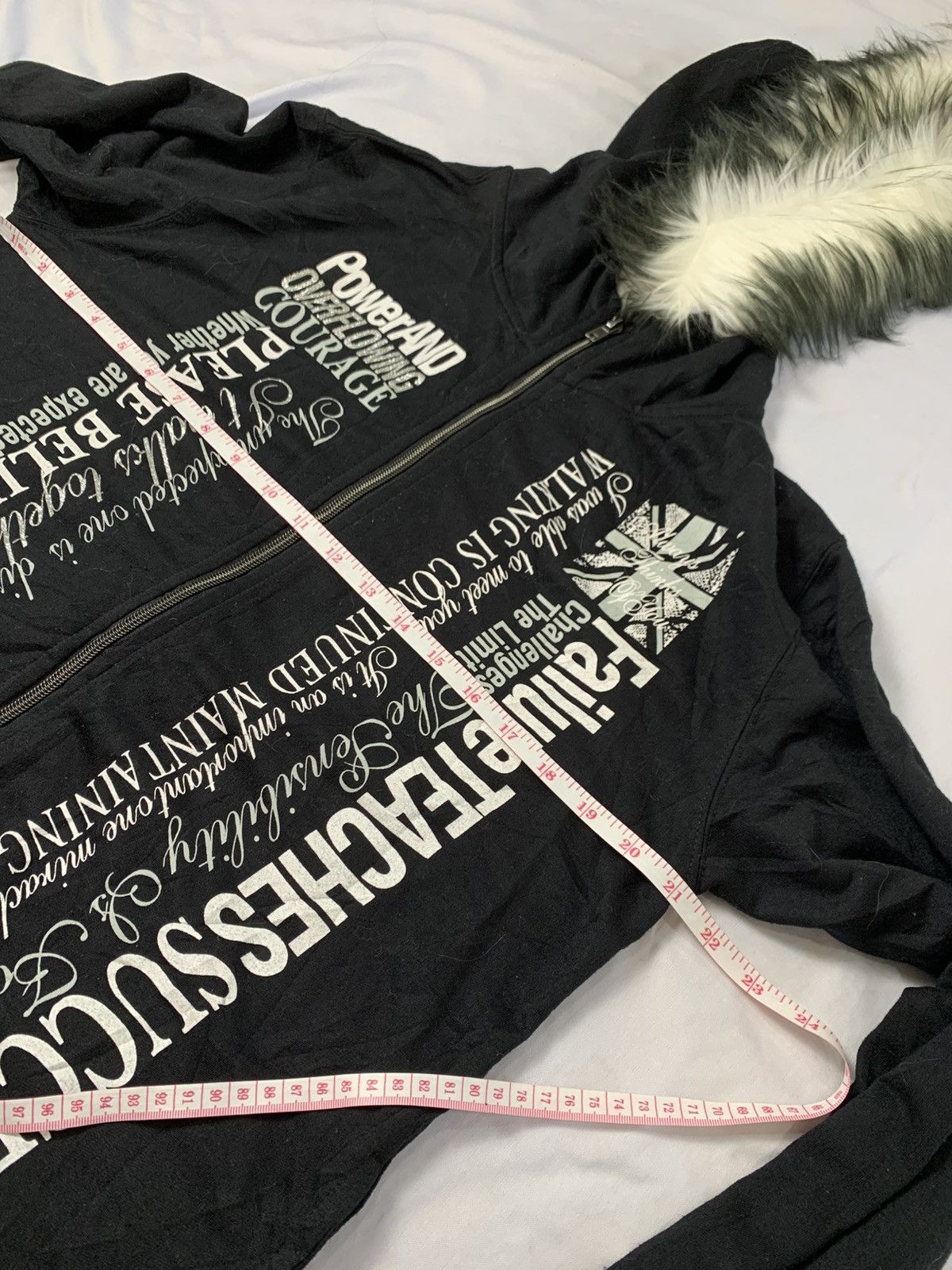 Le Grande Bleu (L.G.B.) Fur hoodie japanese style beaumont carr vkei grunge punk Size US L / EU 52-54 / 3 - 9 Thumbnail