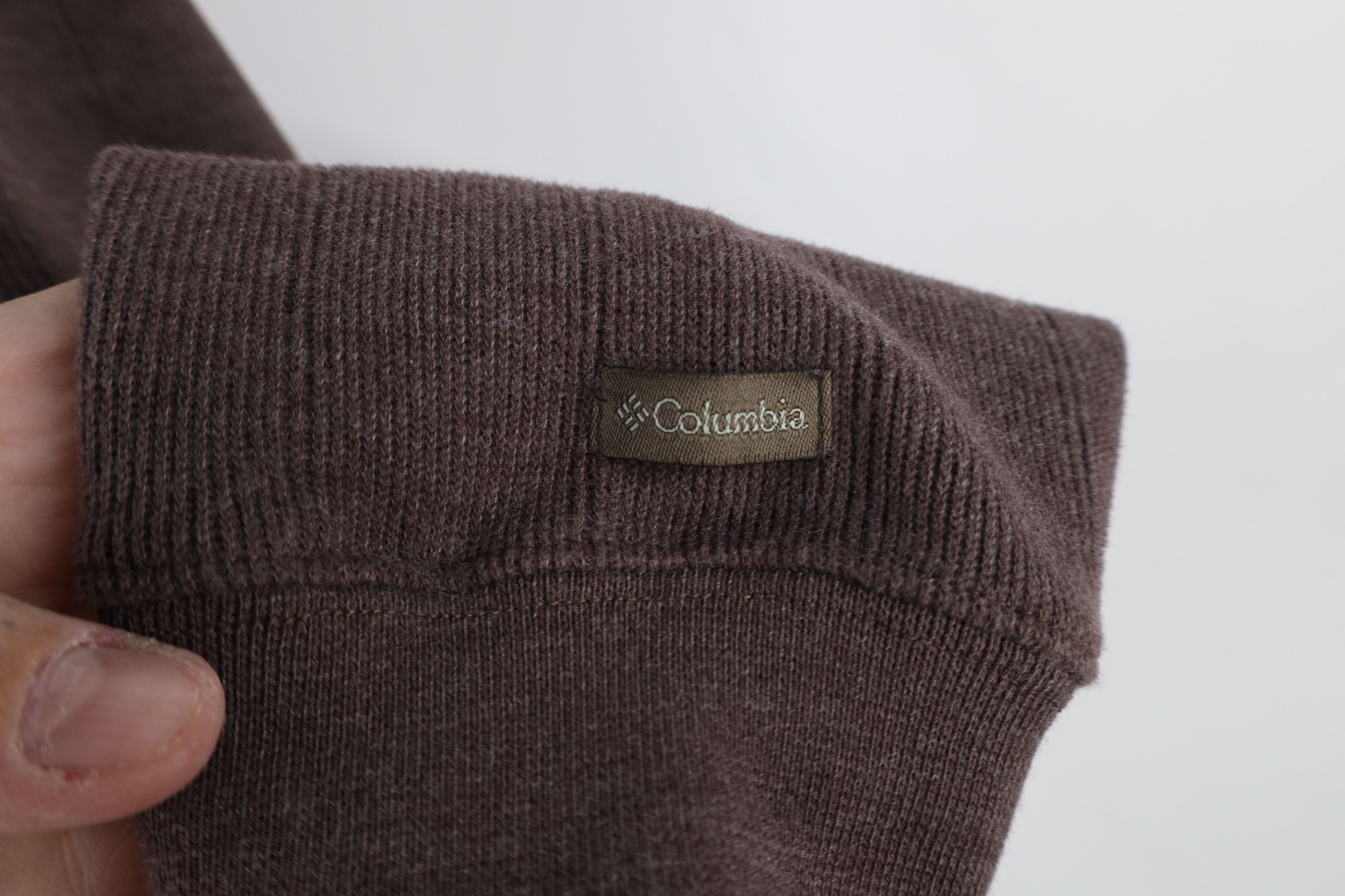 Columbia Deadstock Vintage 90s Columbia Knit V-Neck Sweater Brown Size US XL / EU 56 / 4 - 4 Thumbnail