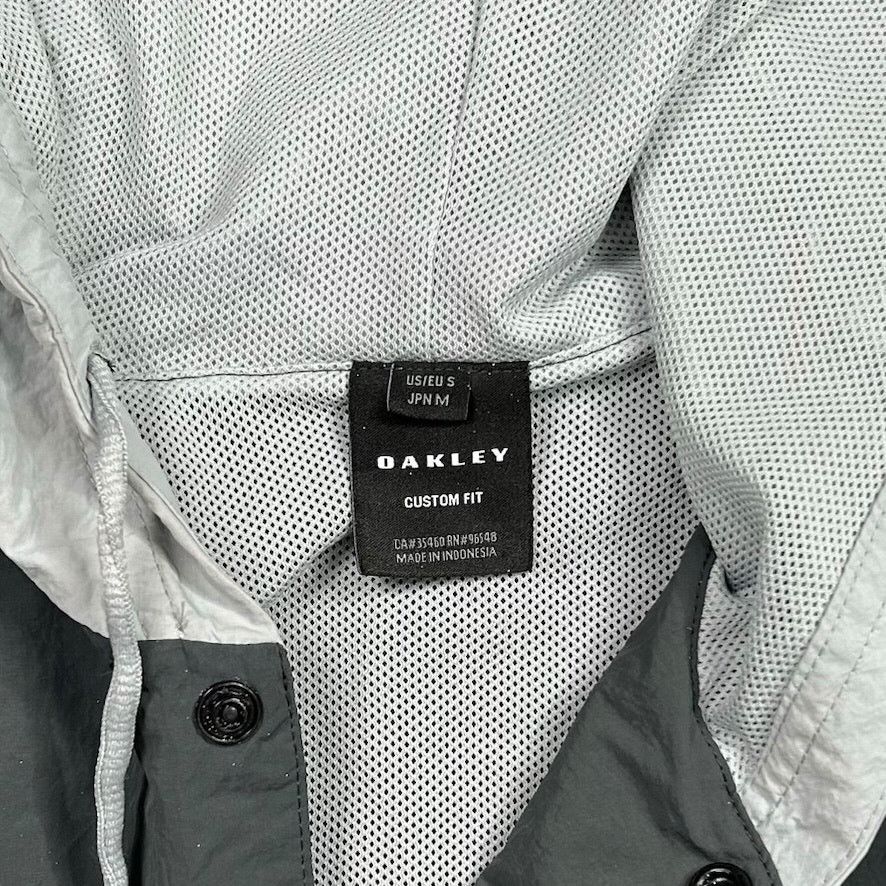 Oakley Vintage Y2K Oakley Windbreaker Jacket Mens S Grey Yellow Size US S / EU 44-46 / 1 - 4 Thumbnail