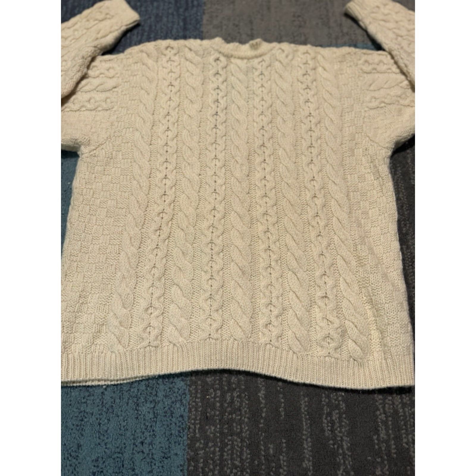 Vintage VINTAGE L.L. Bean Cardigan Wool Ivory Ireland Large L Fisherman Mens Sweater Chunky Knit Cable-V-Neck Size US L / EU 52-54 / 3 - 7 Thumbnail