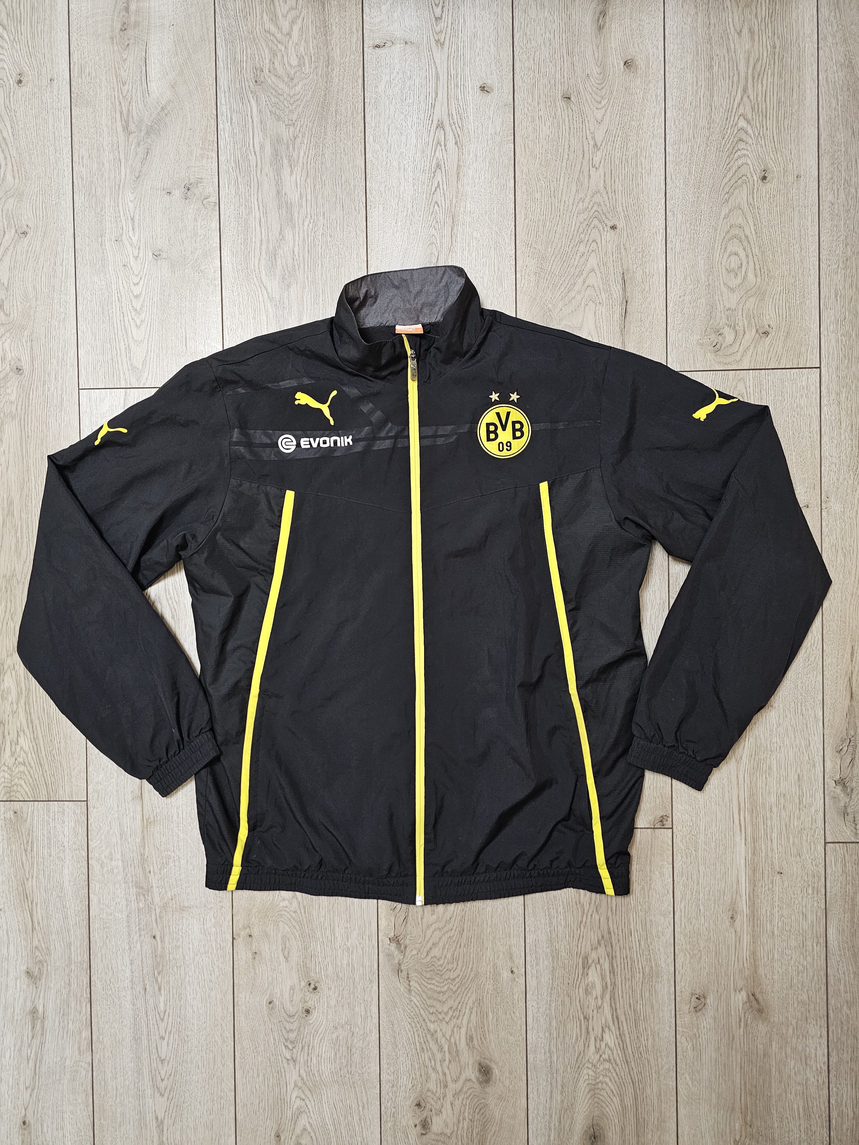 Puma BORUSSIA DORTMUND TRAINING FOOTBALL JACKET BVB SOCCER JACKET Size US XL / EU 56 / 4 - 1 Thumbnail