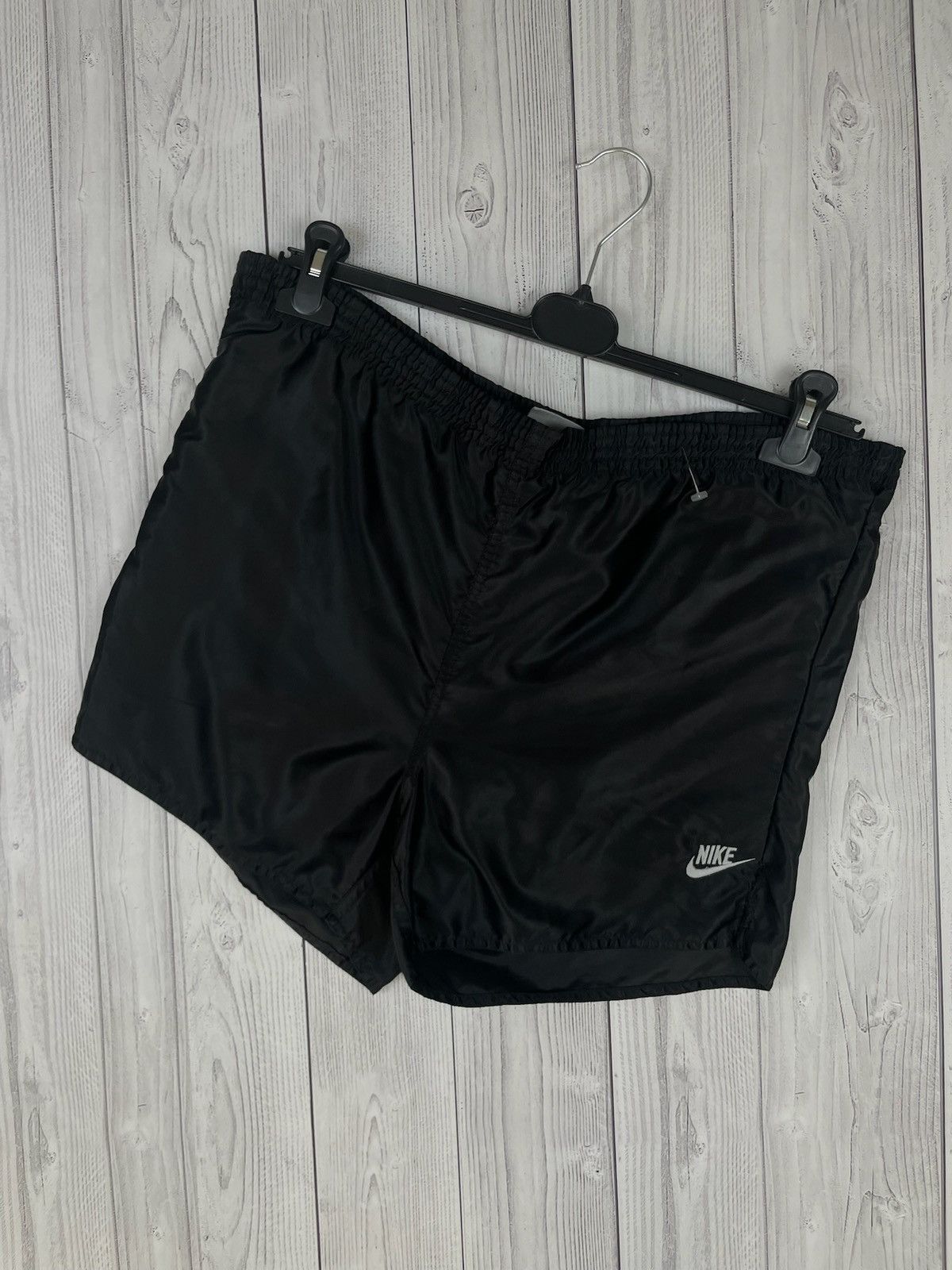 Nike Vintage Nike nylon shorts size L black Size US 34 / EU 50 - 1 Thumbnail